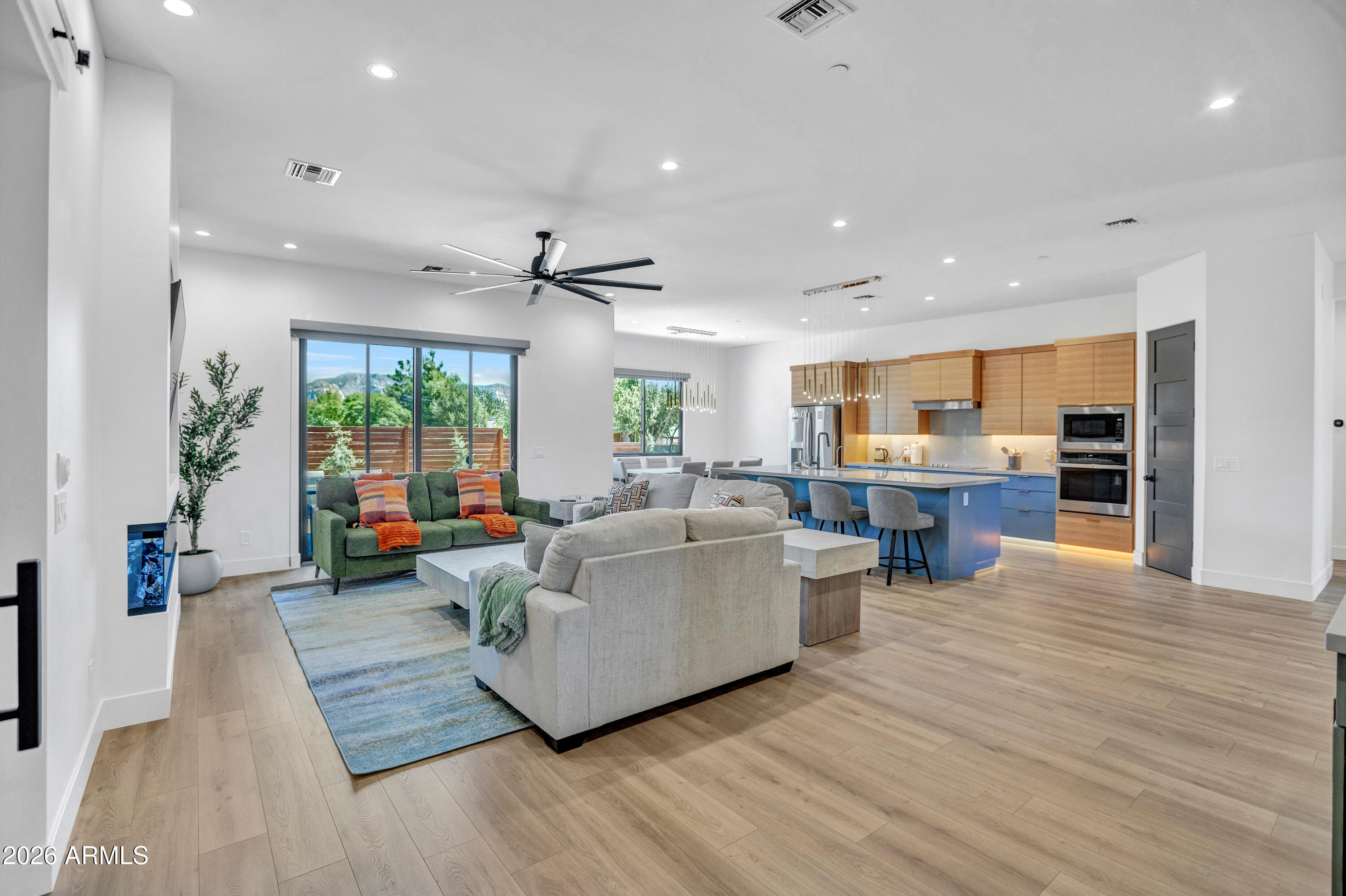 WESTERN HILLS UNIT 2 - Residential