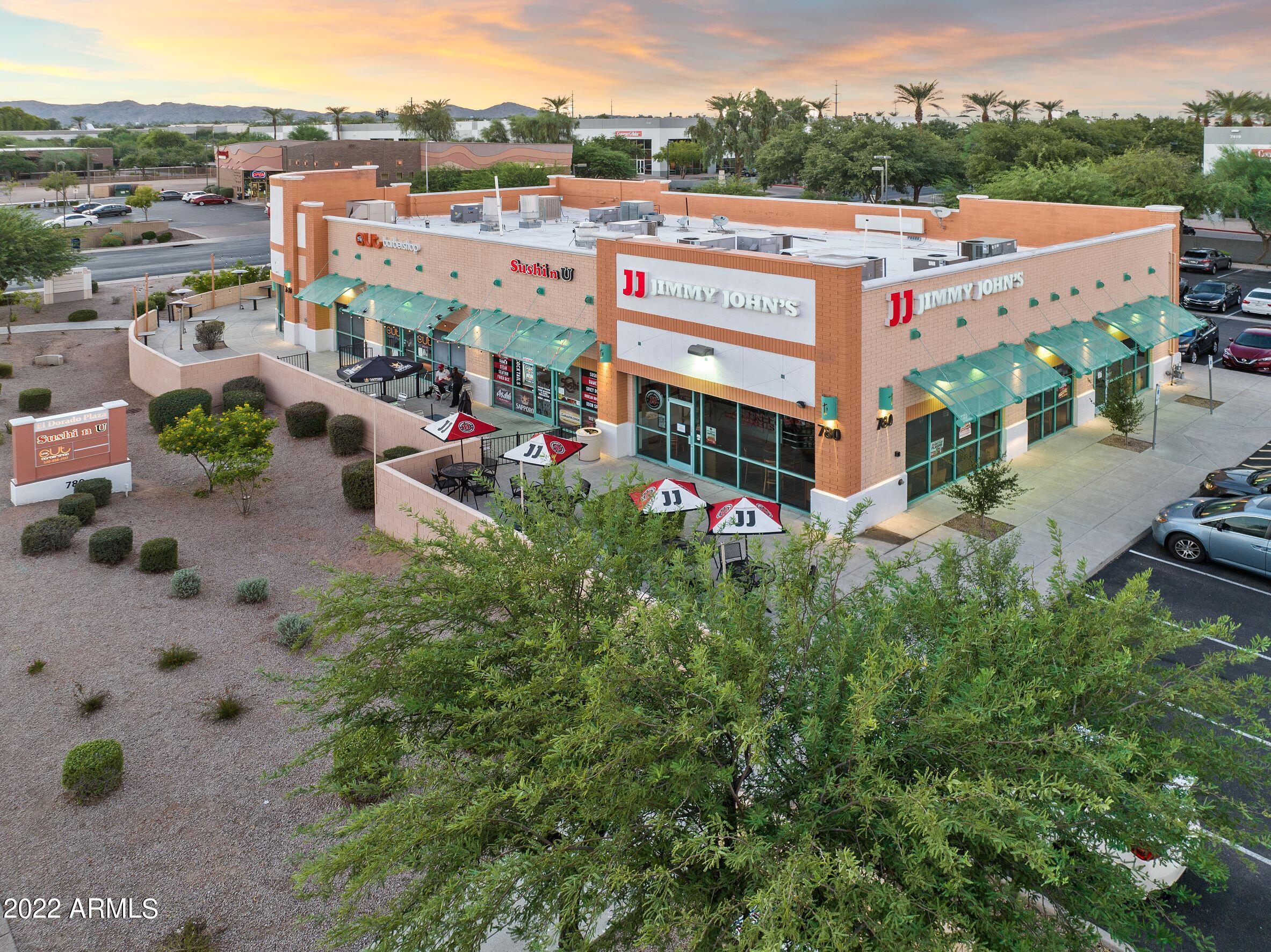 El Dorado Plaza features a strong, stabilized, internet resistant tenant mix including food, beverage and service tenants proven to be recession proof. A great mix of tenants include both national and regional tenants including Jimmy John's and Bonchon Chicken. Located in the prestigious Kyrene Corridor, South Tempe's premier industrial location and feet away from Tempe Commerce Park, a 37 acre logistics park Just west of the Arizona State University Research Park, which is home to 48 Corporate Offices Including GoDaddy, Amazon, U.S. Foods, etc. The property is surrounded by some of the wealthiest zip codes in metro Phoenix with over $104,000 Avg. Household Income. El Dorado Plaza offers unparalleled exposure, over 27,000 VPD.  Attractive 4% assumable financing is available if needed.