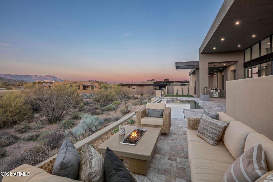 DESERT MOUNTAIN - Residential