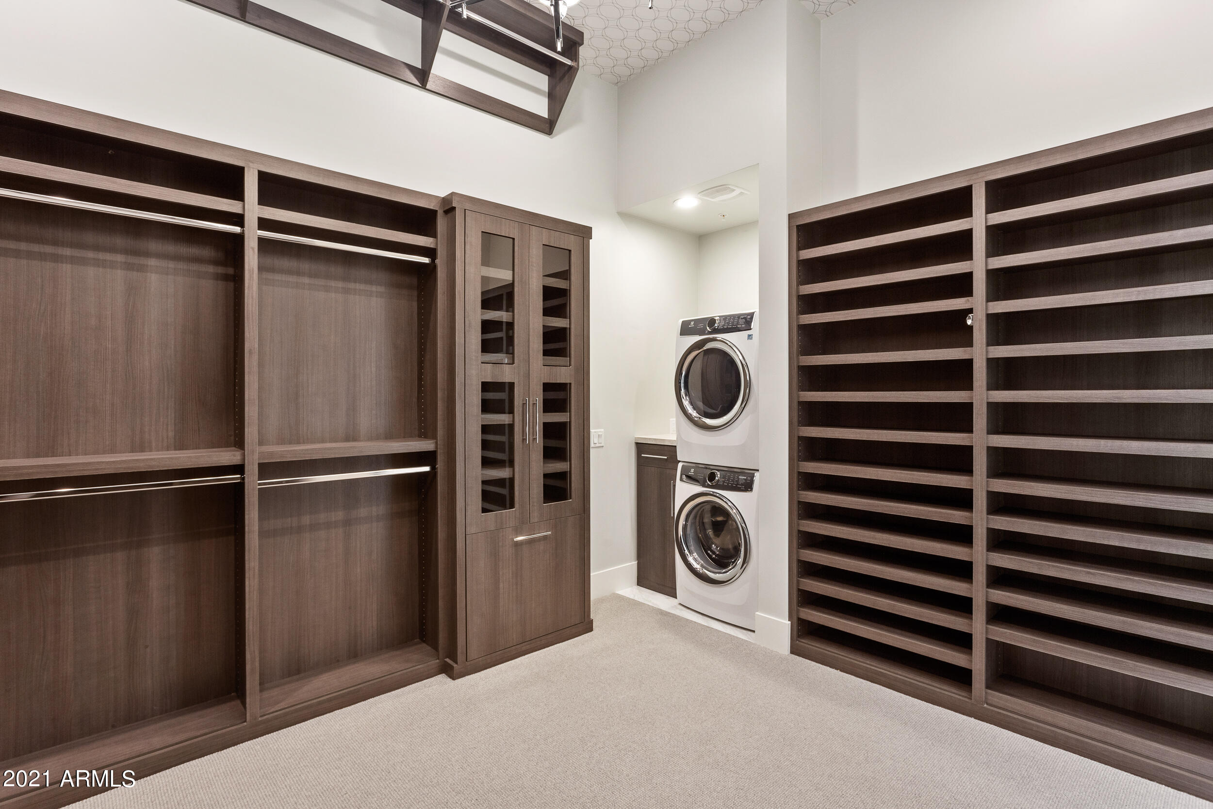 LA COLINA PER MCR 177-35 - Residential