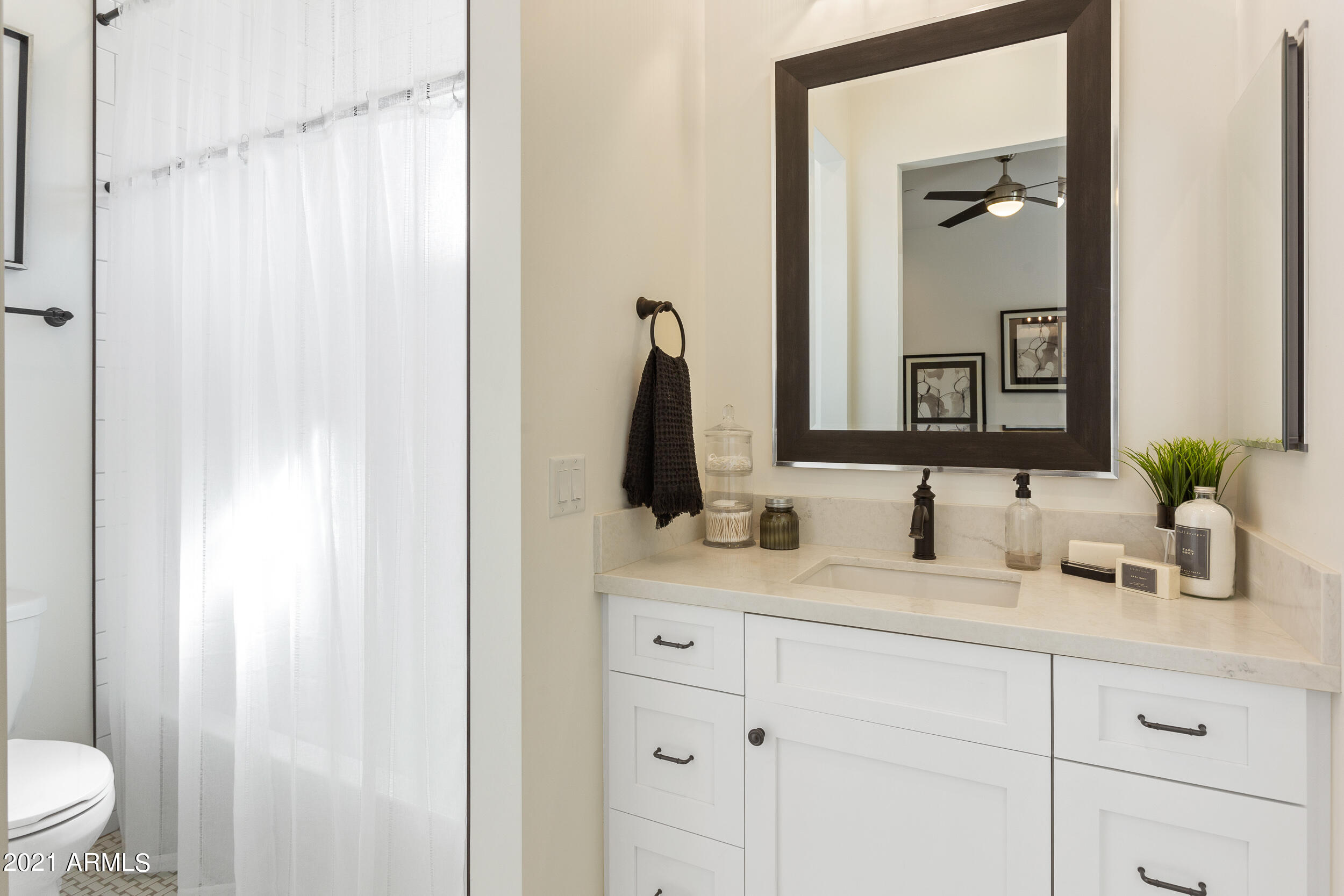 LA COLINA PER MCR 177-35 - Residential