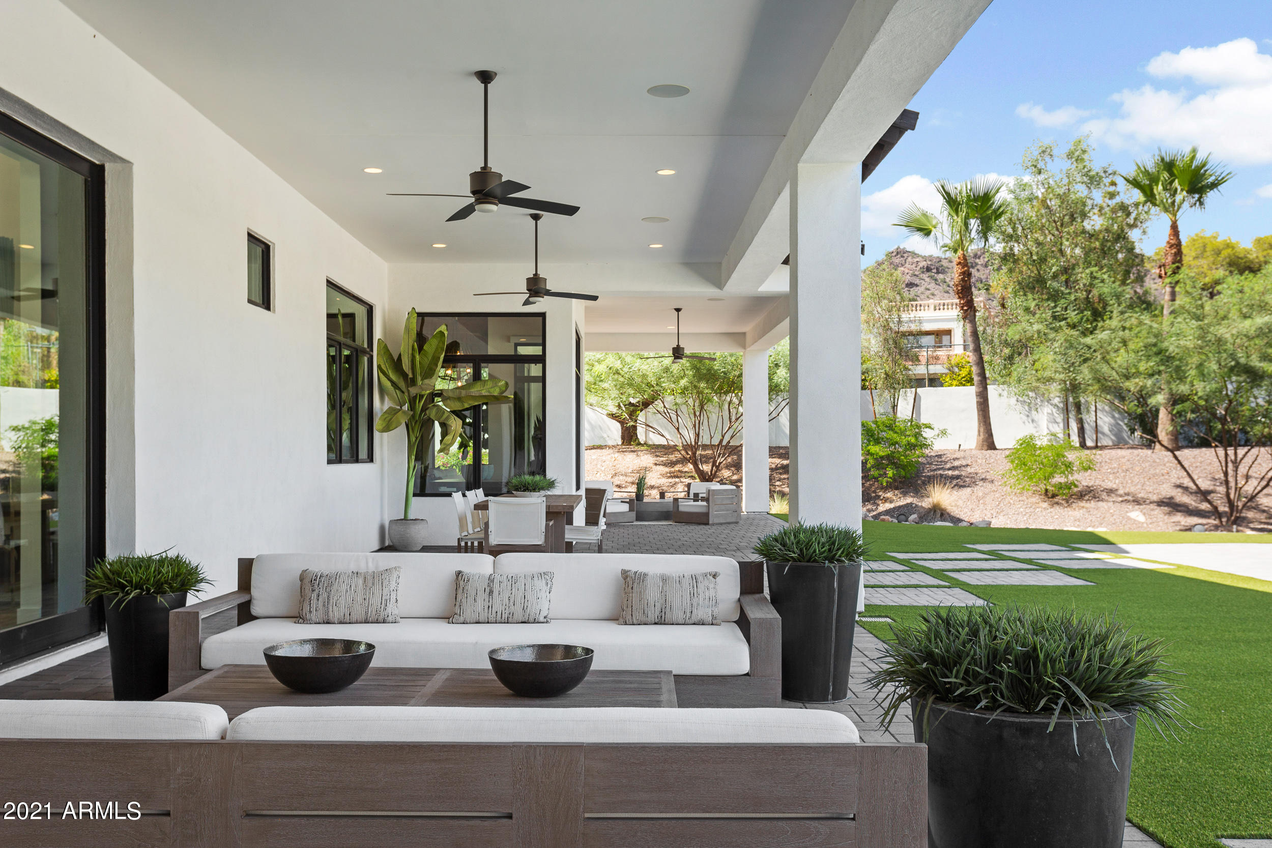 LA COLINA PER MCR 177-35 - Residential