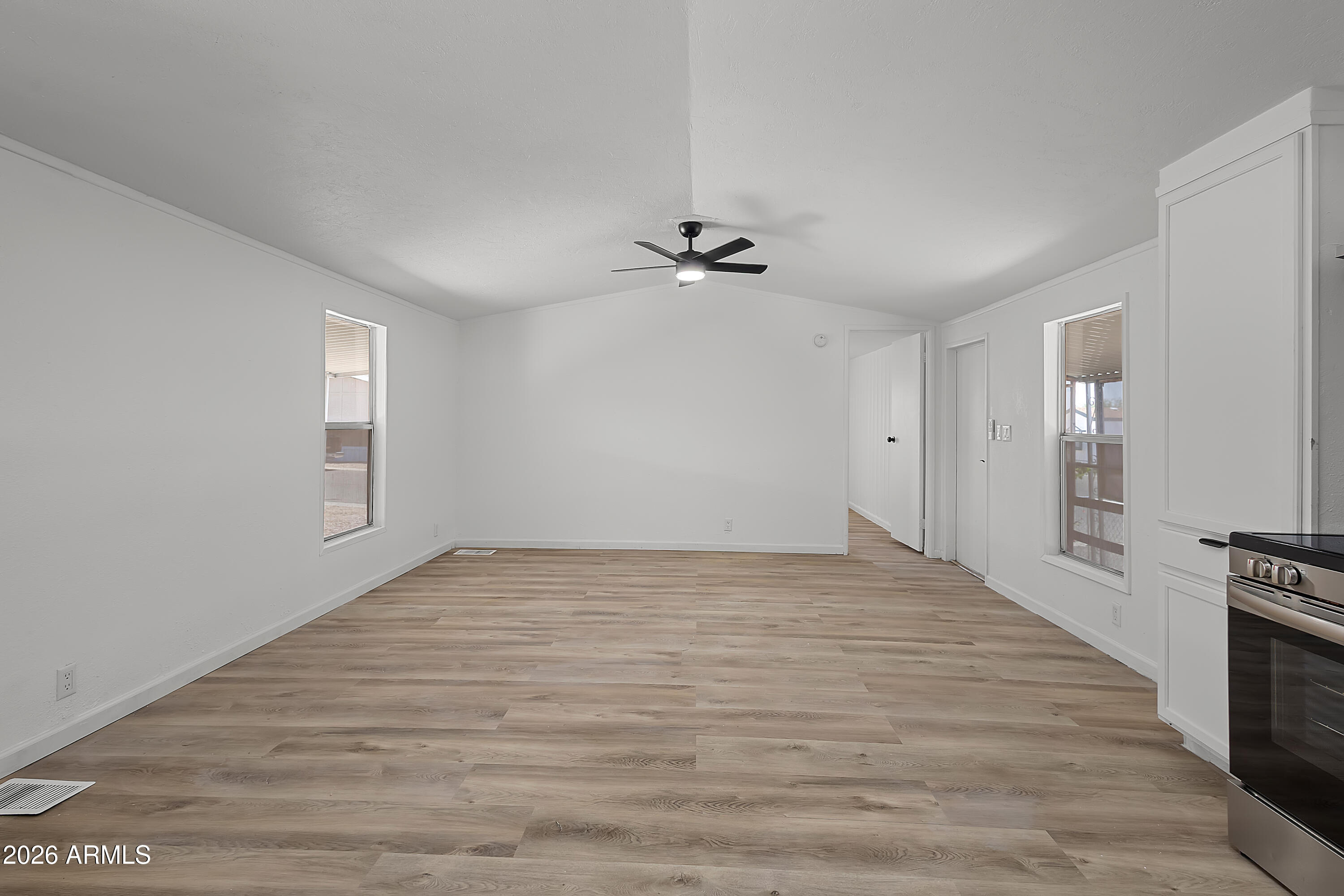 WINDSONG Mobile Home Park - Residential