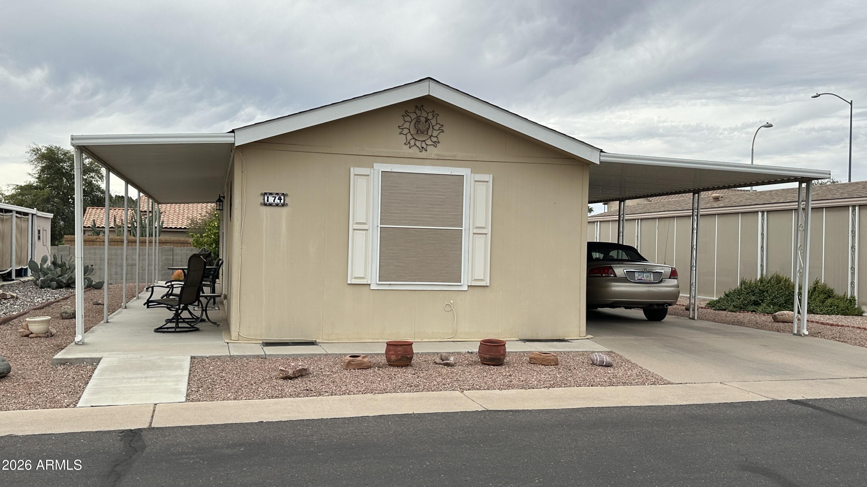 Pueblo  Manor - Residential