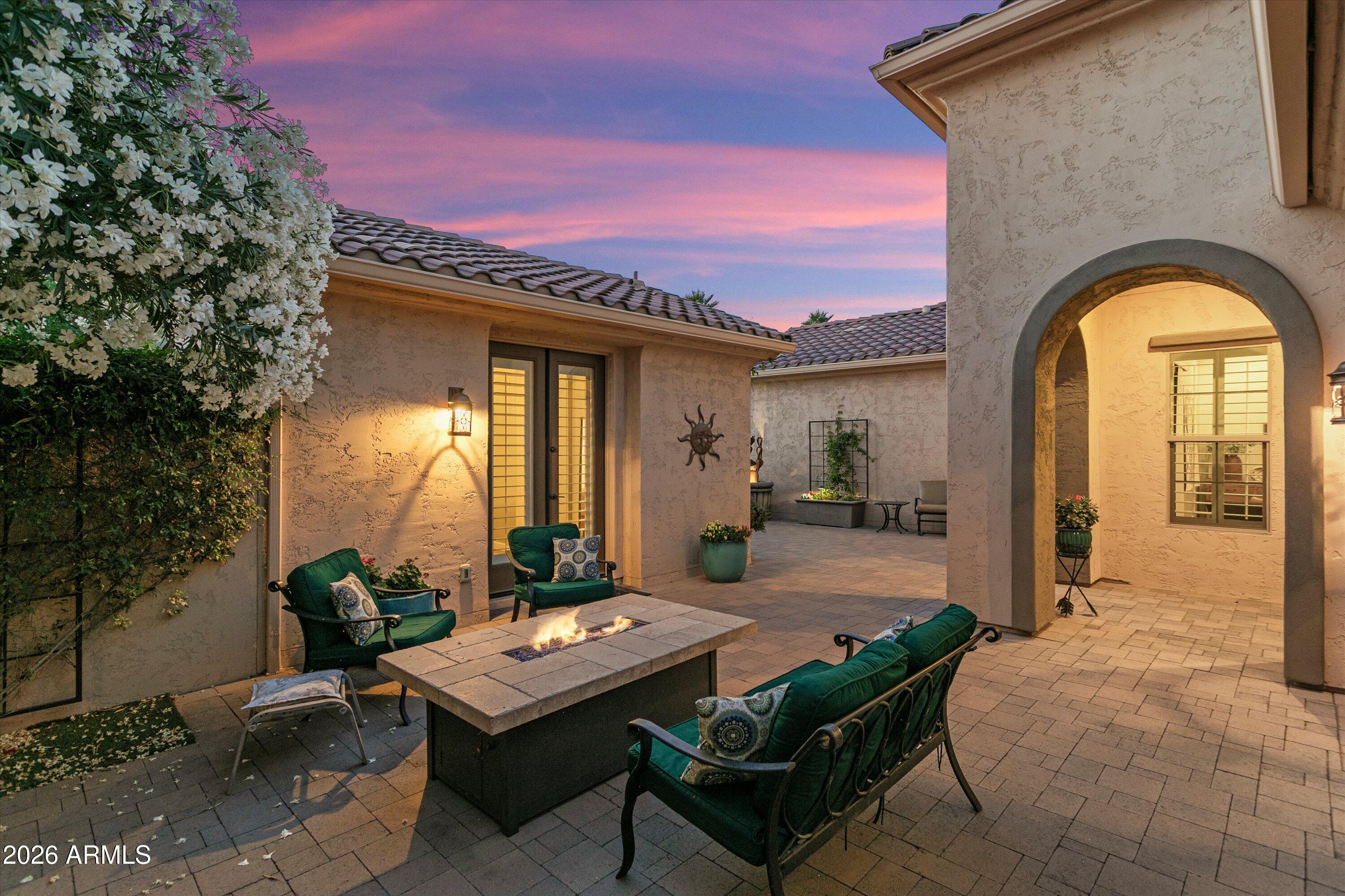 PEBBLECREEK - Residential