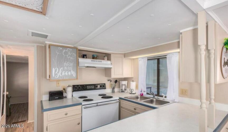 CALIENTE CASA DE SOL UNIT THREE - Residential