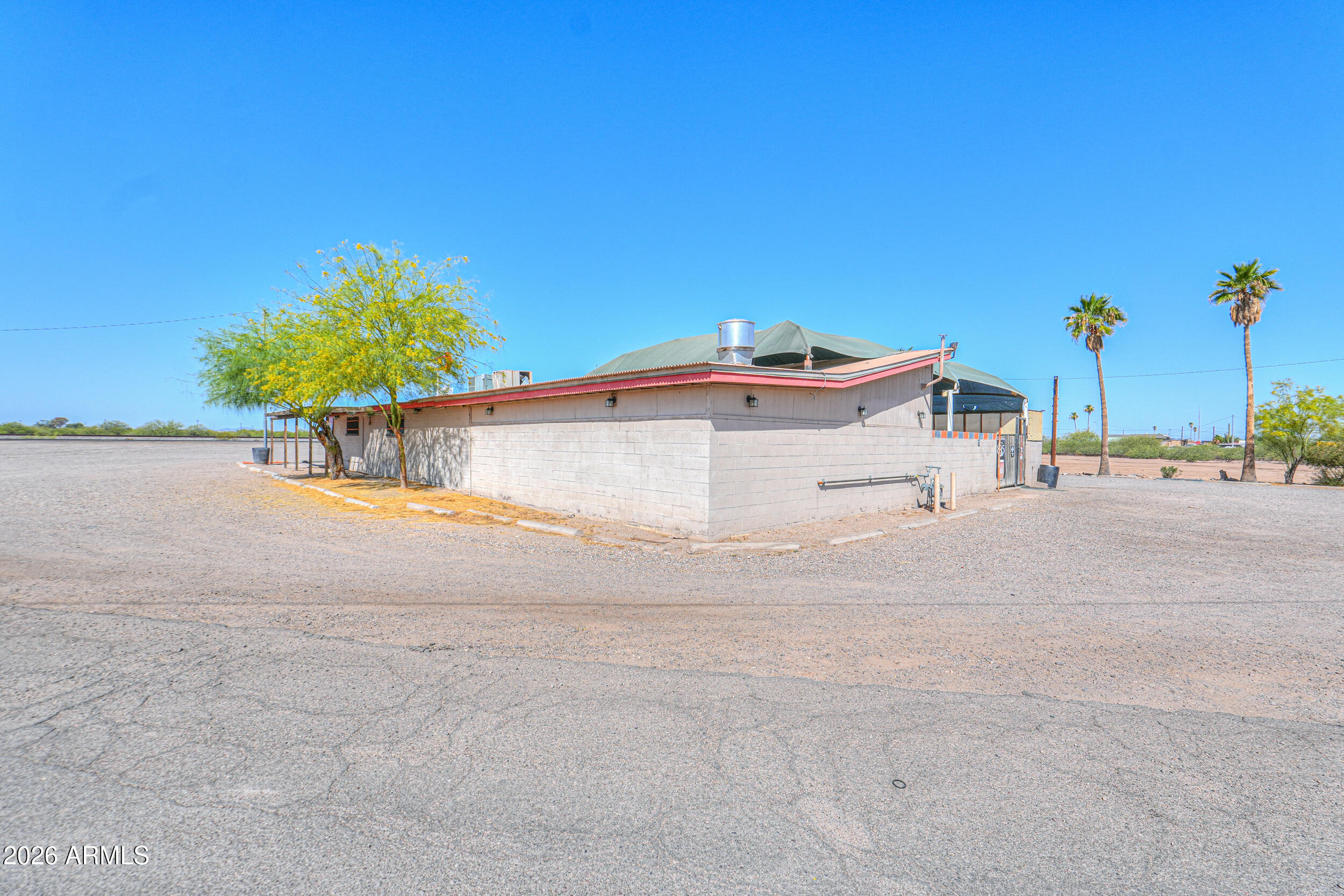 TOLTEC/ARIZONA VALLEY UNIT SEVEN - Commercial Sale