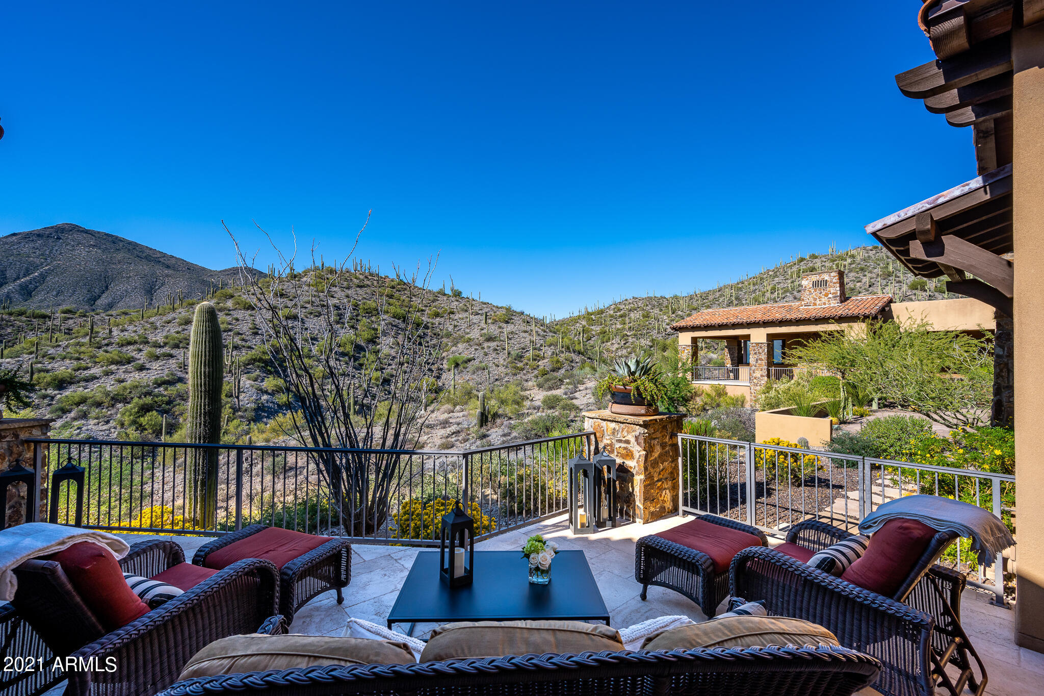 DESERT MOUNTAIN - Residential