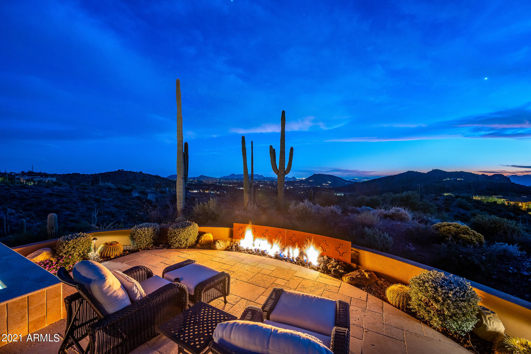 DESERT MOUNTAIN - Residential