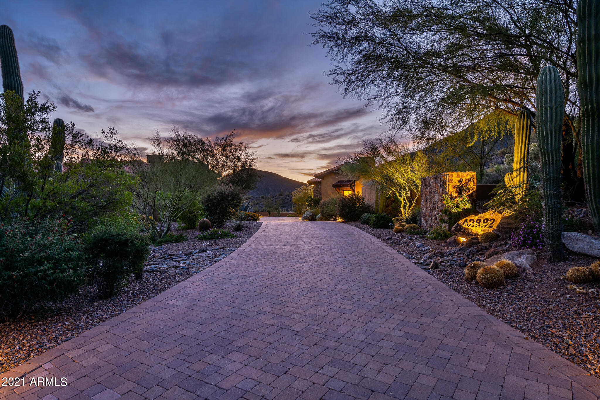 DESERT MOUNTAIN - Residential