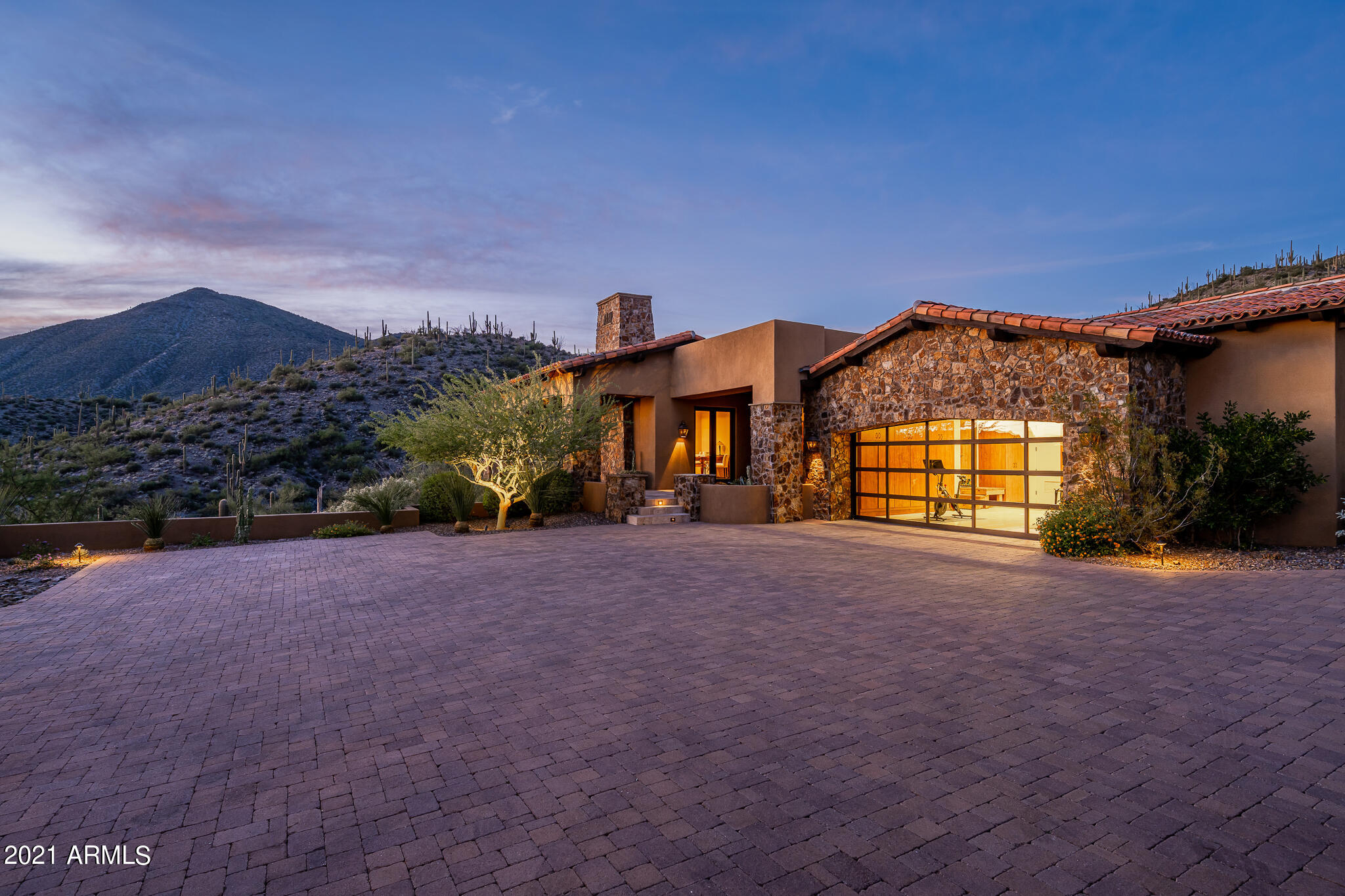 DESERT MOUNTAIN - Residential