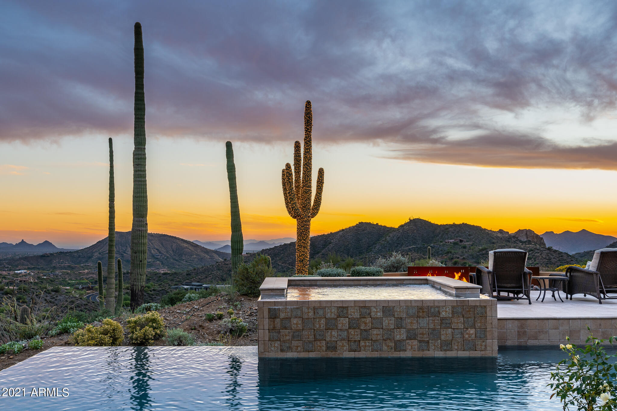 DESERT MOUNTAIN - Residential