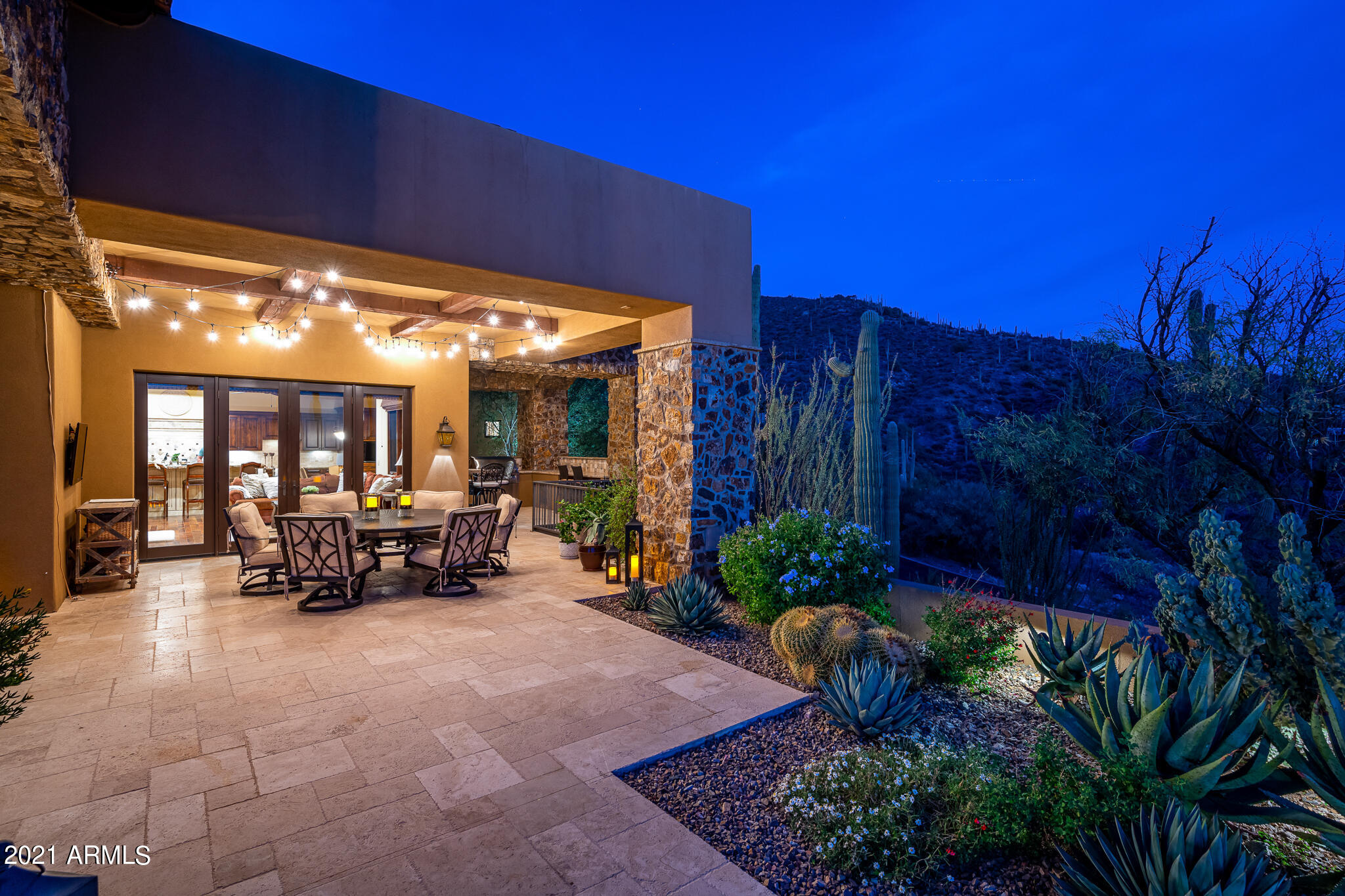 DESERT MOUNTAIN - Residential