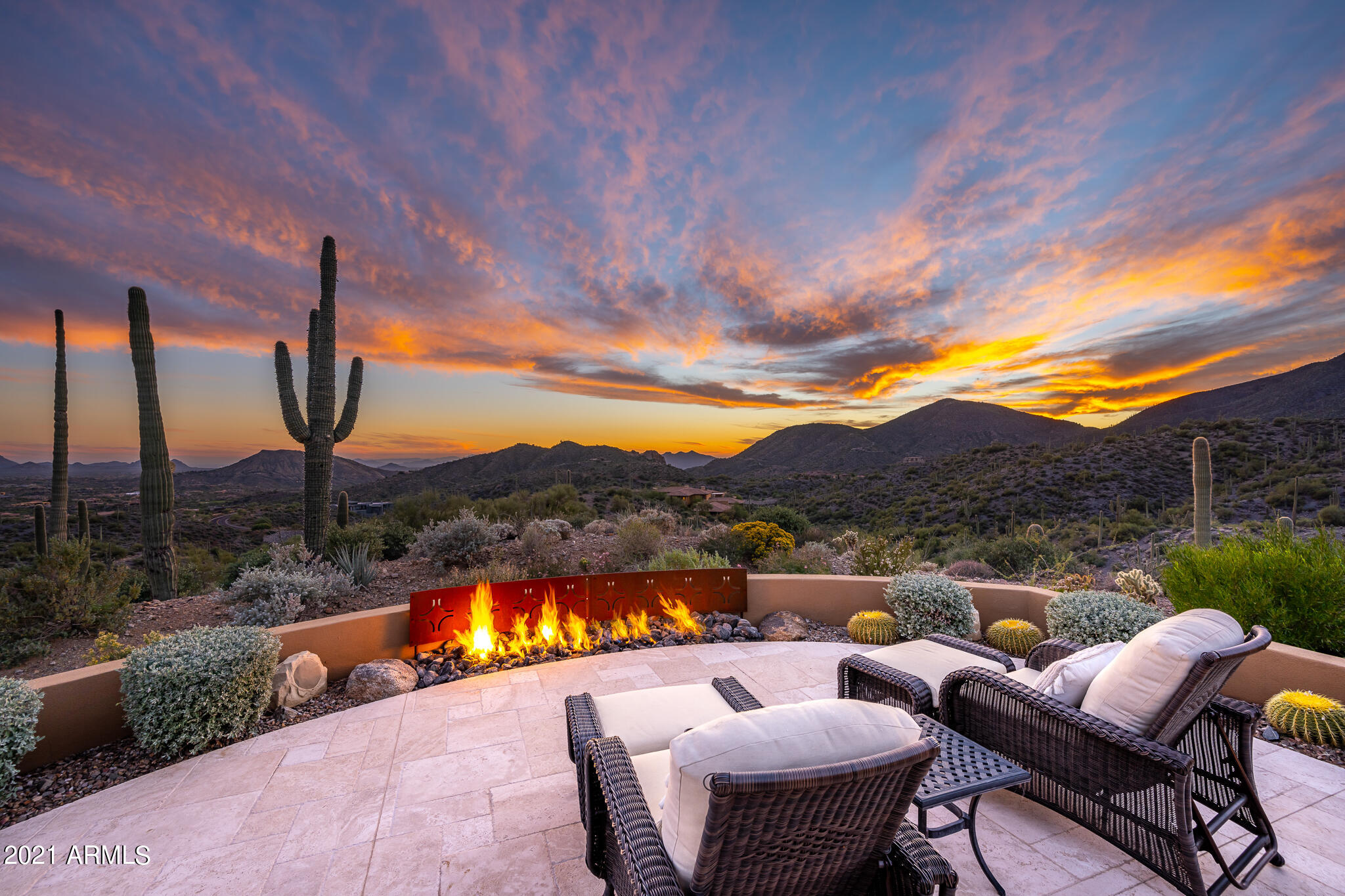 DESERT MOUNTAIN - Residential