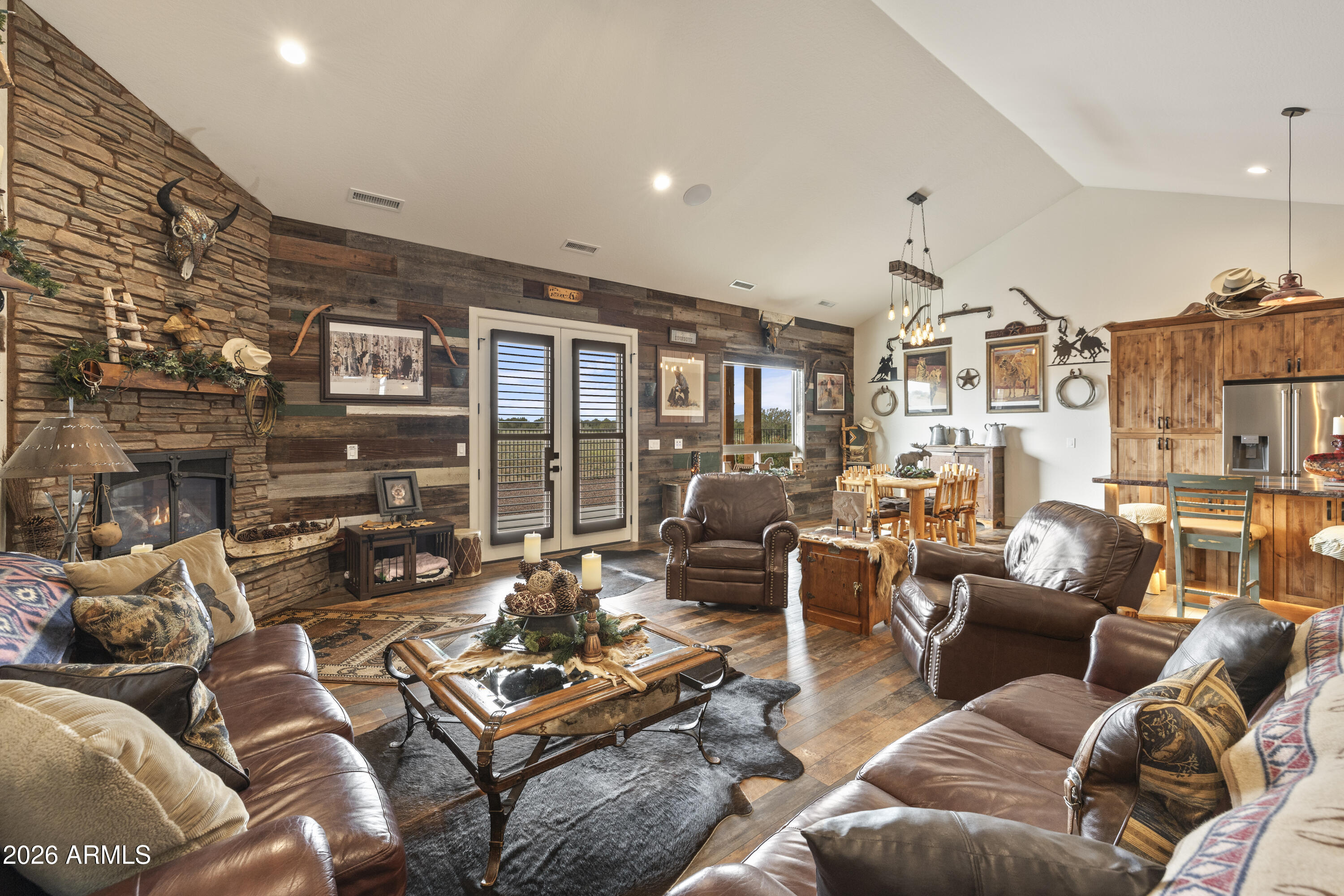 S35 T18N R2W - Residential