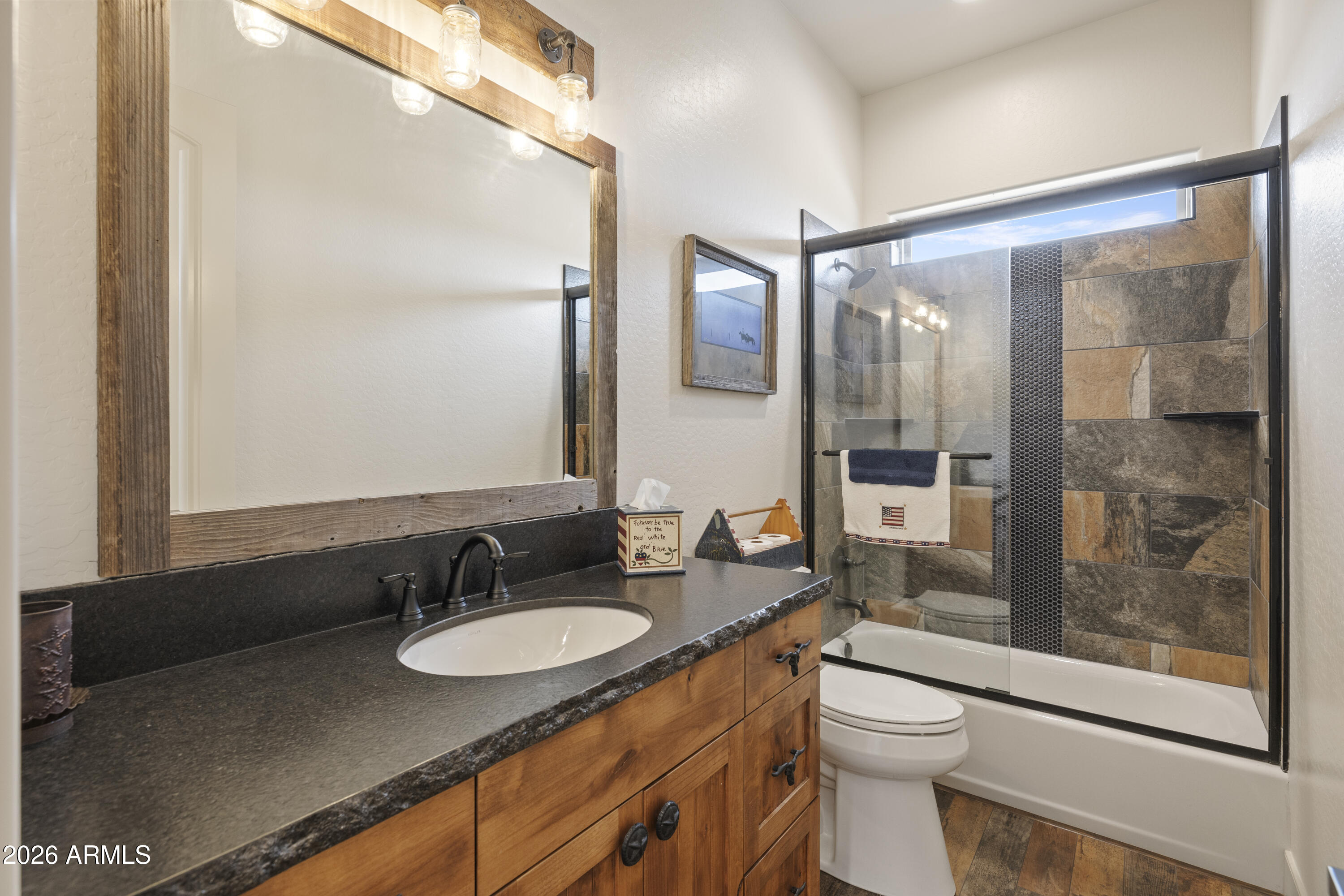 S35 T18N R2W - Residential