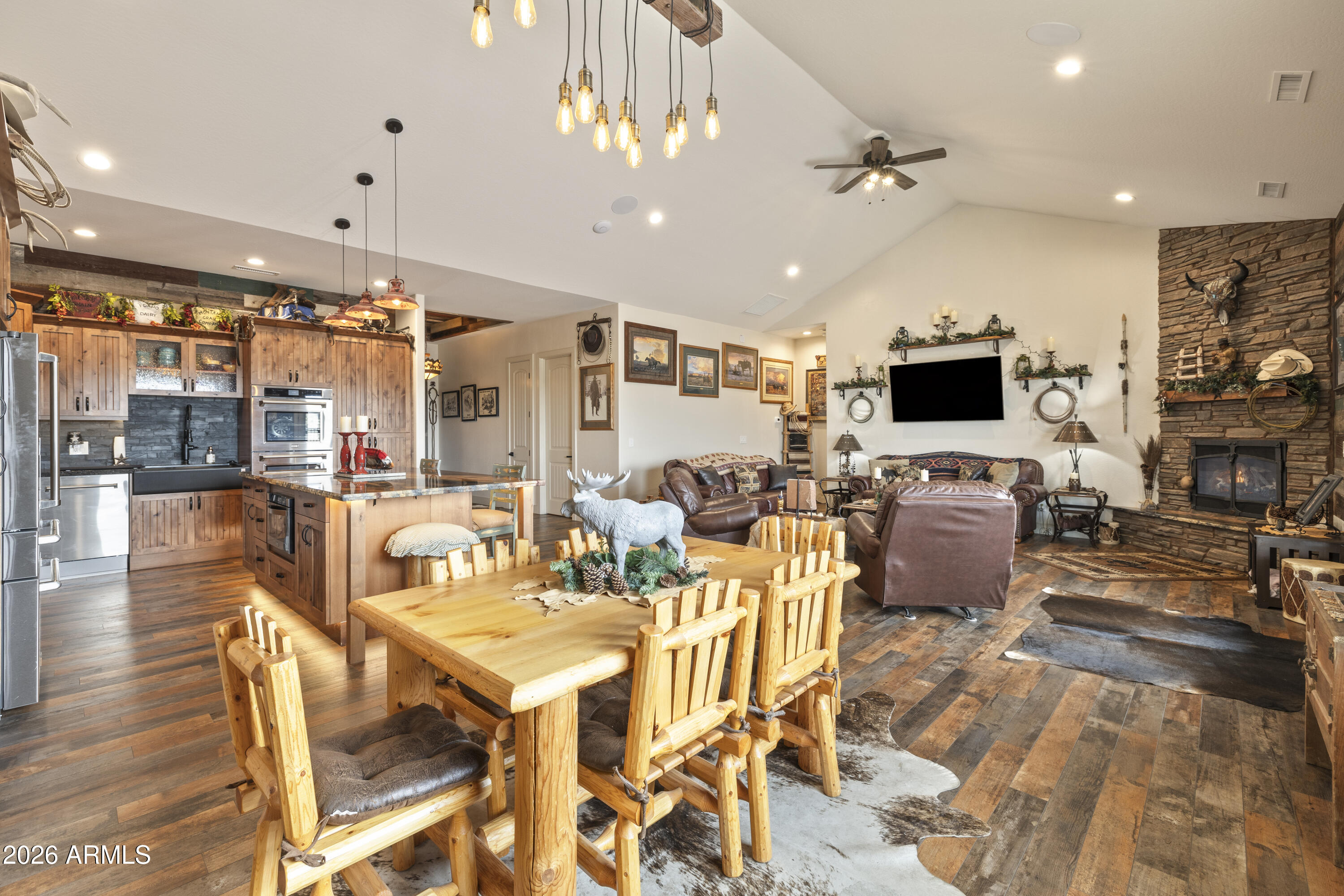 S35 T18N R2W - Residential