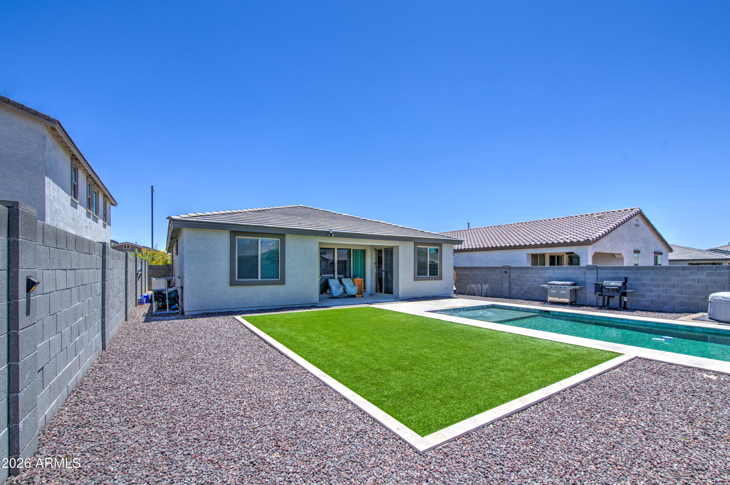 BLUE HORIZONS PARCEL 20 REPLAT - Residential