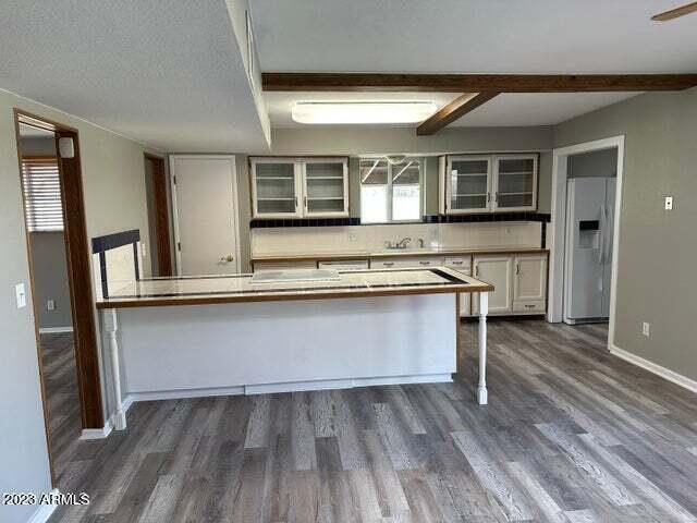 TOWN & COUNTRY ESTATES 12 - Residential Lease