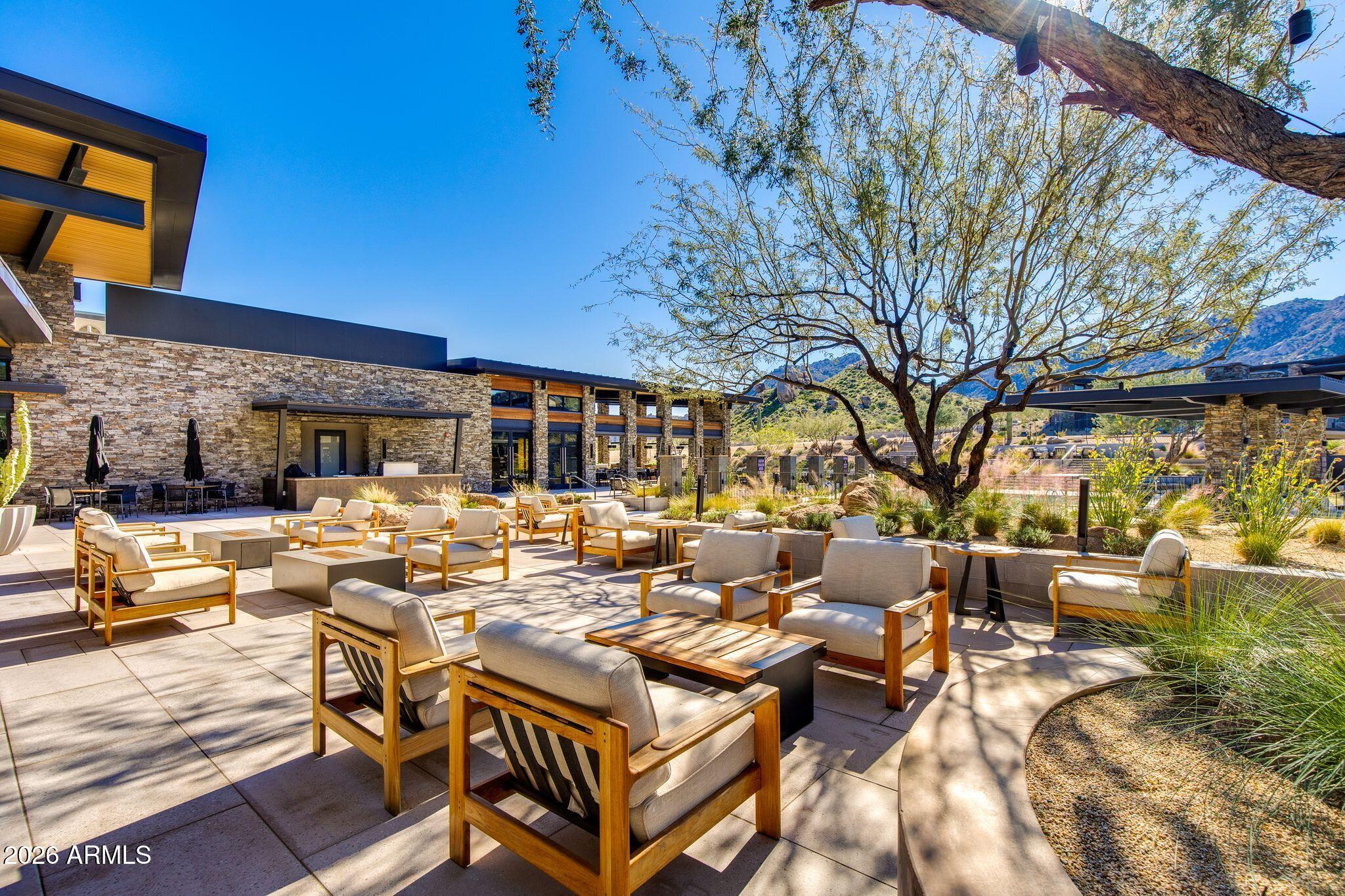 SERENO CANYON - Residential
