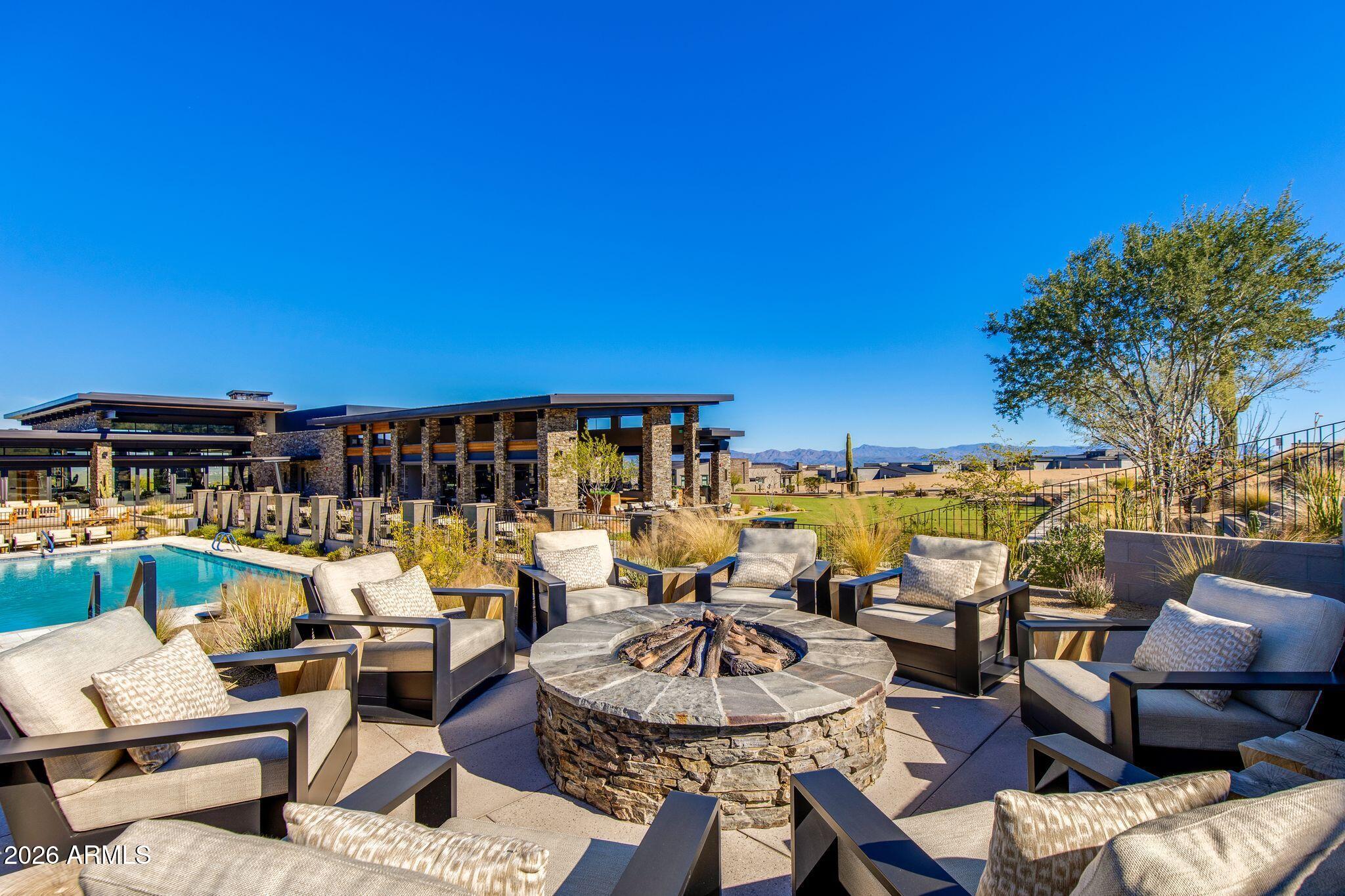 SERENO CANYON - Residential