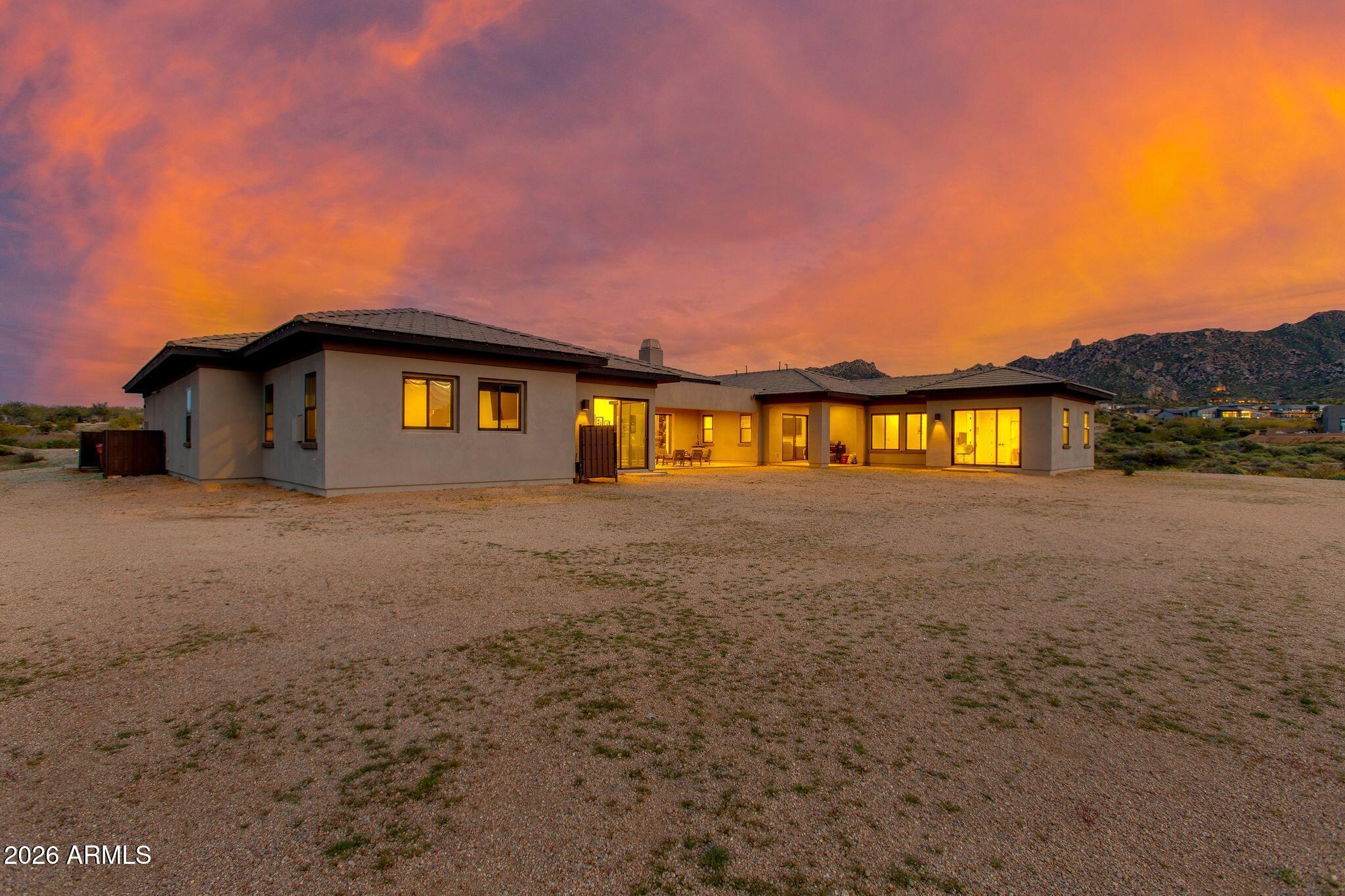 SERENO CANYON - Residential