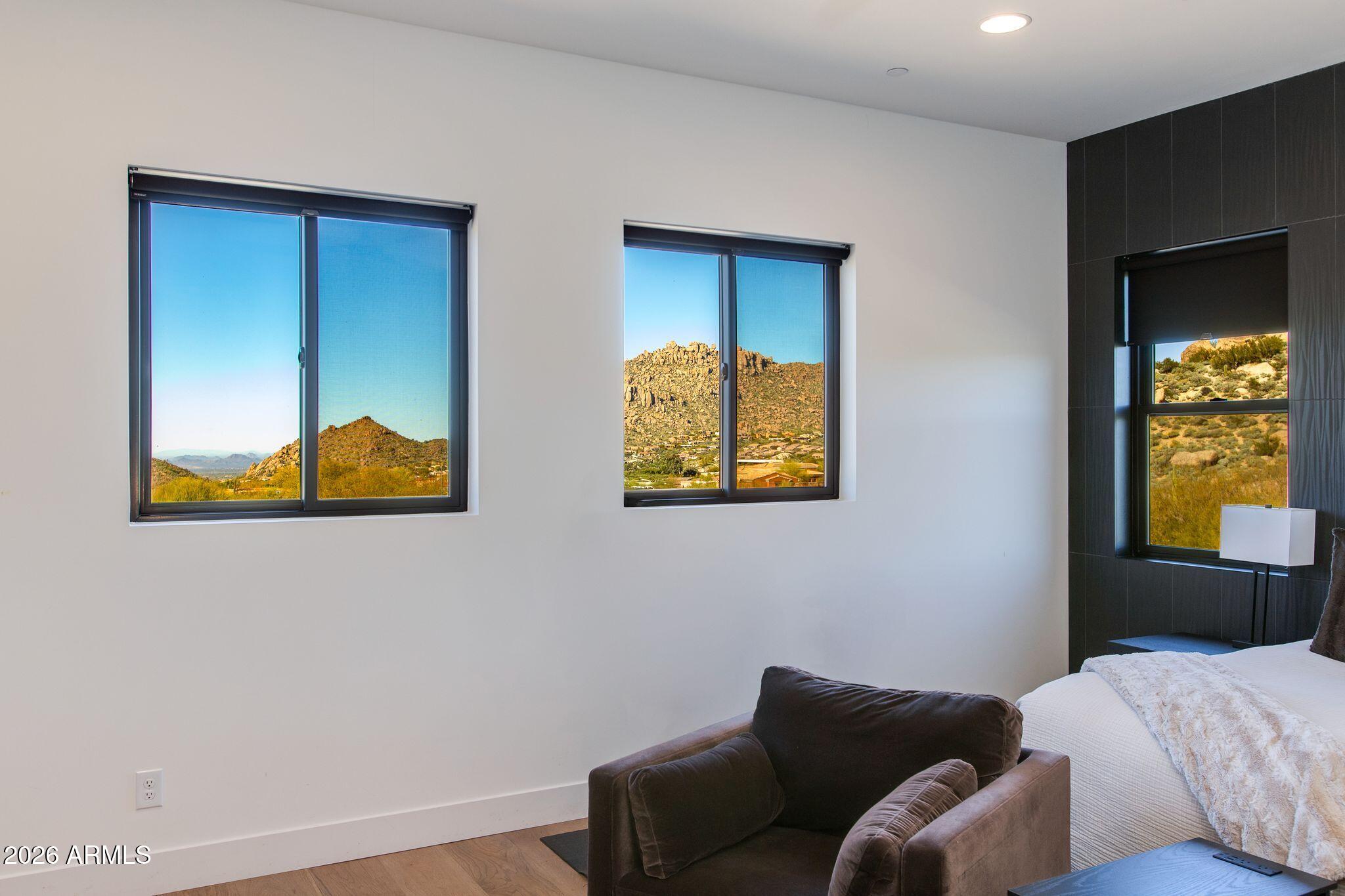 SERENO CANYON - Residential