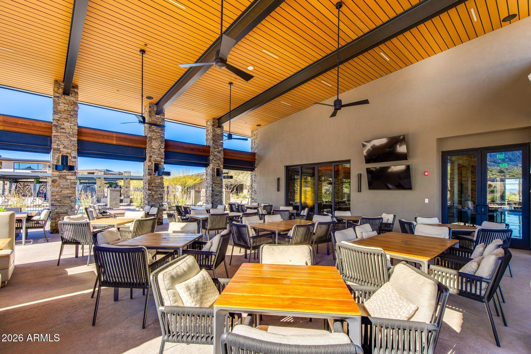 SERENO CANYON - Residential