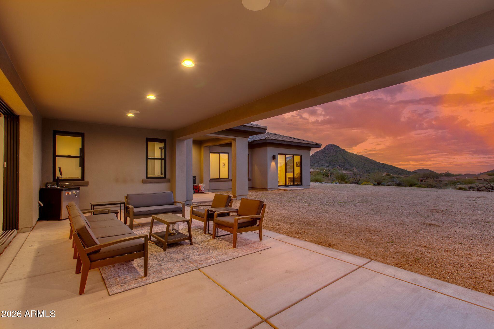 SERENO CANYON - Residential