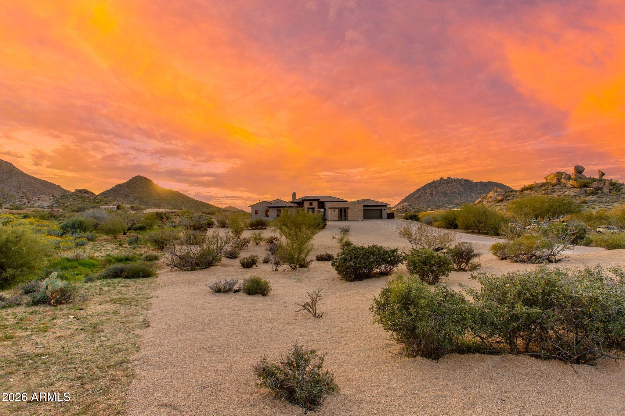 SERENO CANYON - Residential