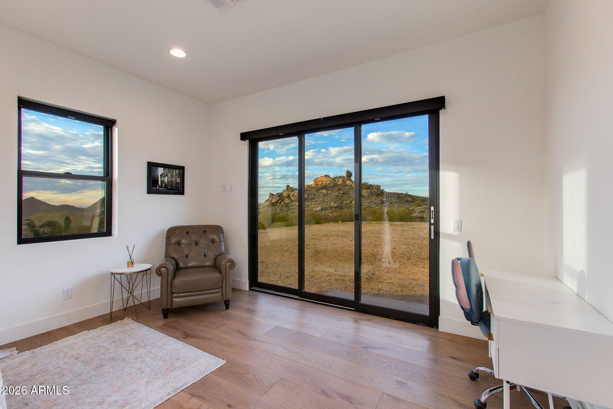 SERENO CANYON - Residential