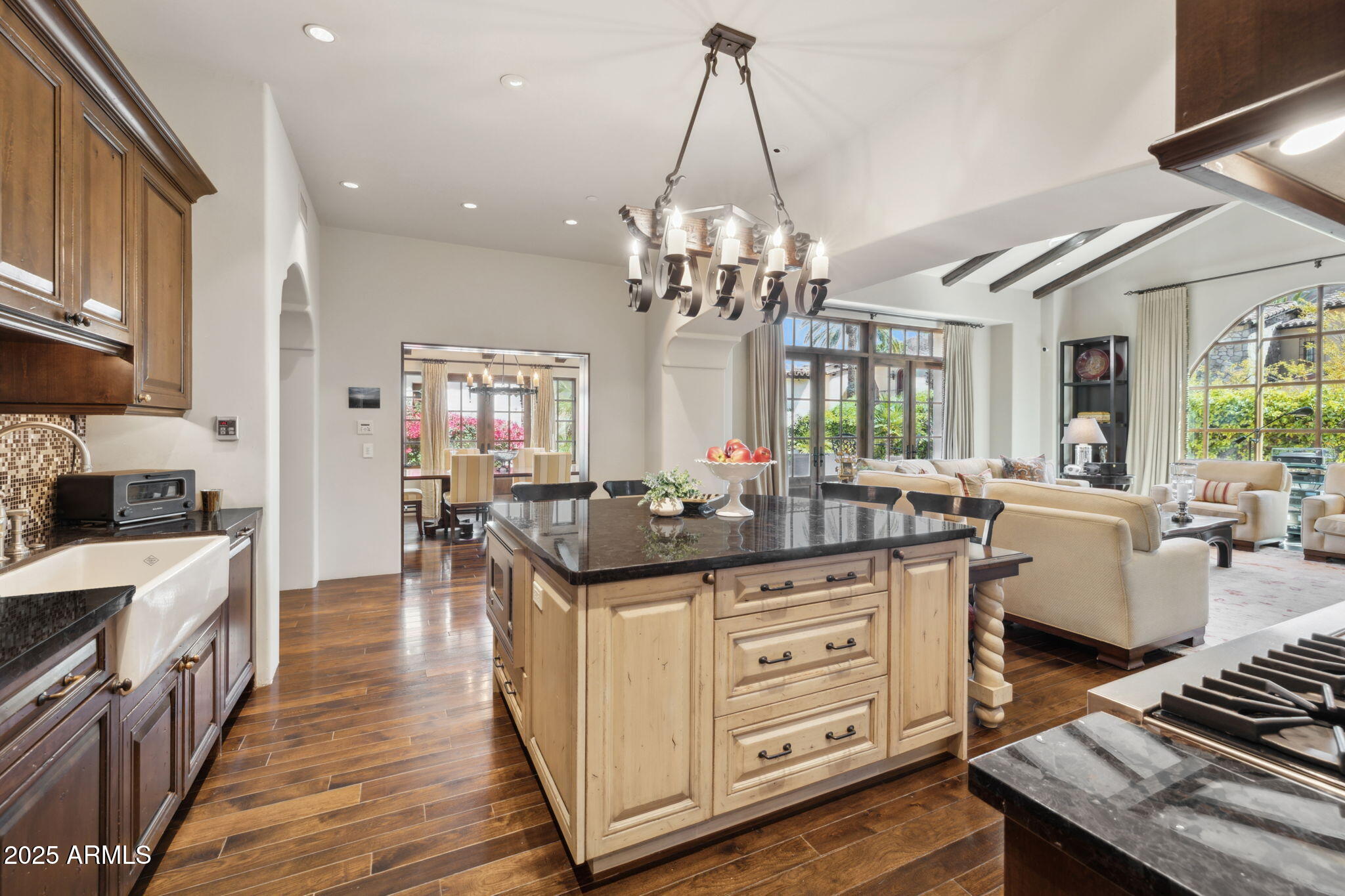Luxury Villas at Montelucia - Residential