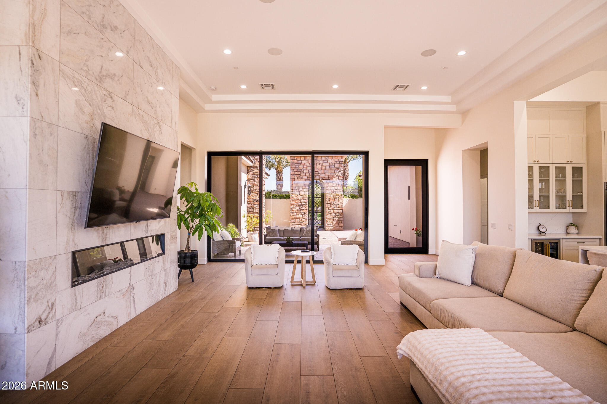 RUSSELL RANCH PHASE 3 REPLAT - Residential
