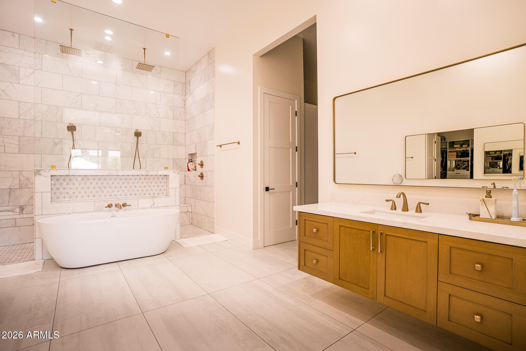 RUSSELL RANCH PHASE 3 REPLAT - Residential