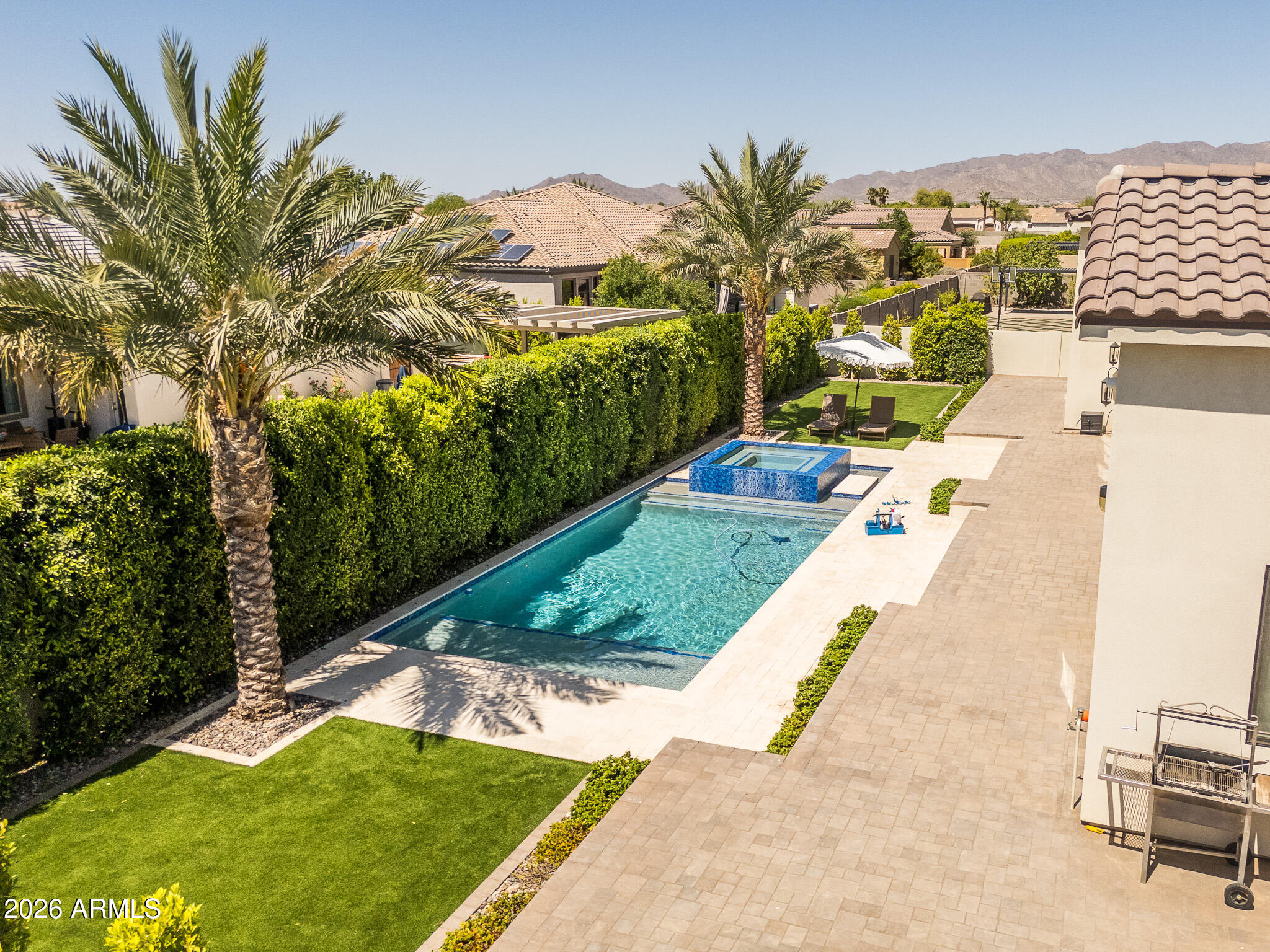 RUSSELL RANCH PHASE 3 REPLAT - Residential