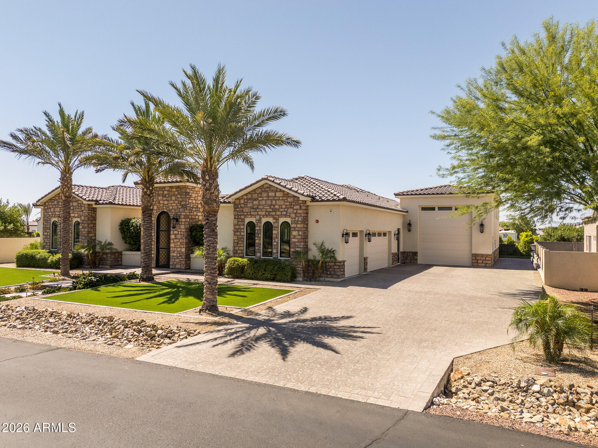 RUSSELL RANCH PHASE 3 REPLAT - Residential