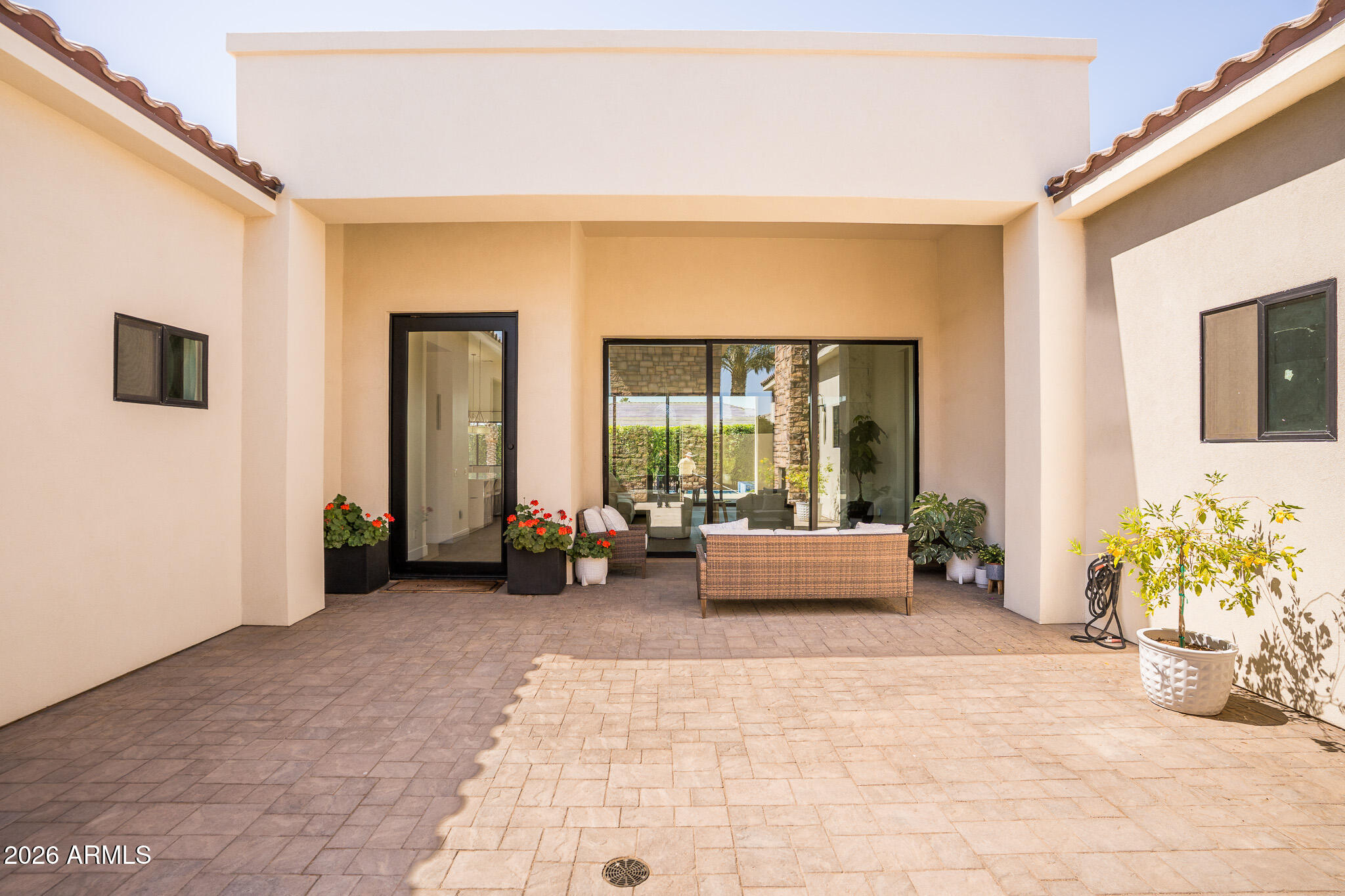 RUSSELL RANCH PHASE 3 REPLAT - Residential