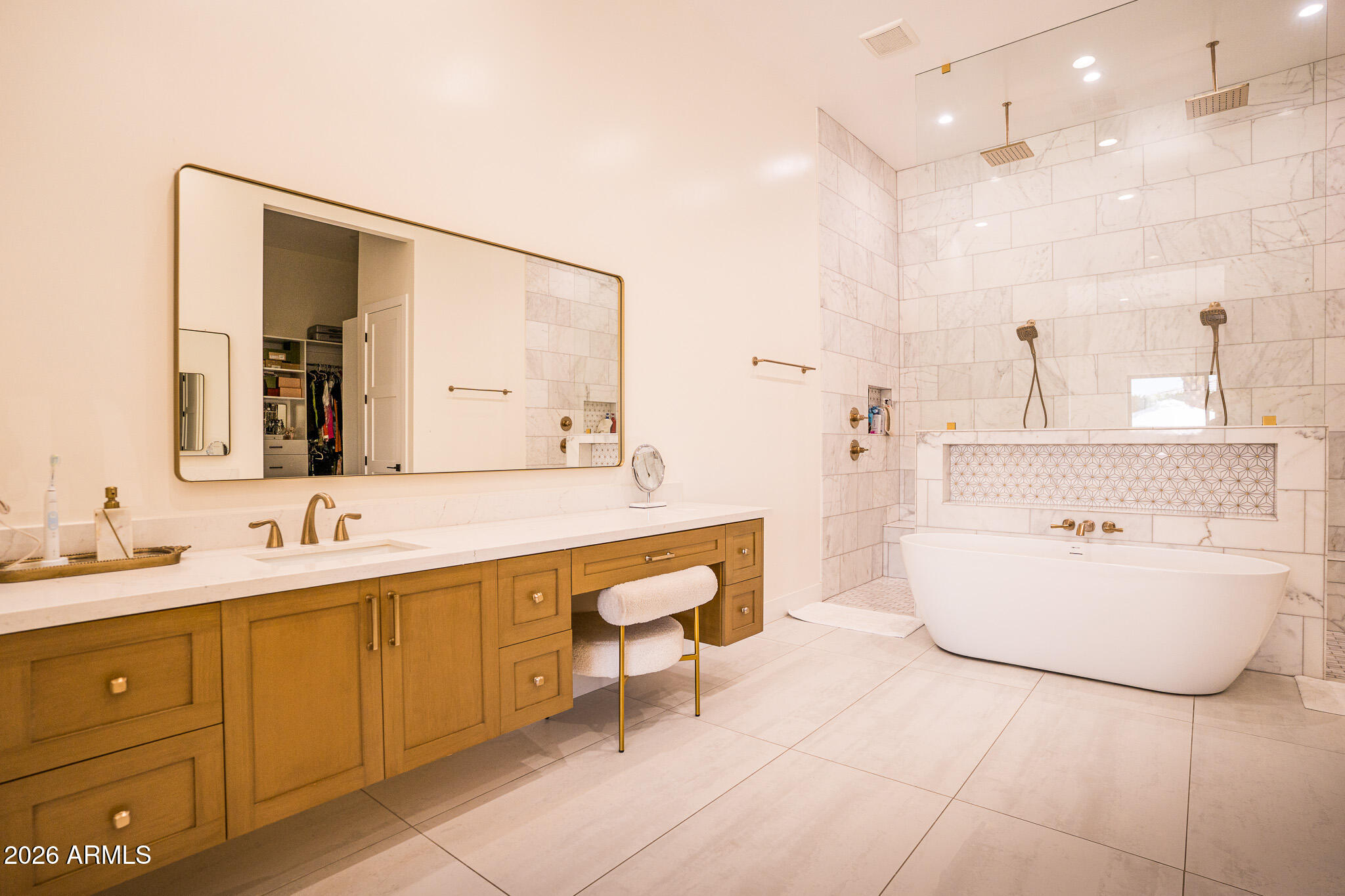 RUSSELL RANCH PHASE 3 REPLAT - Residential