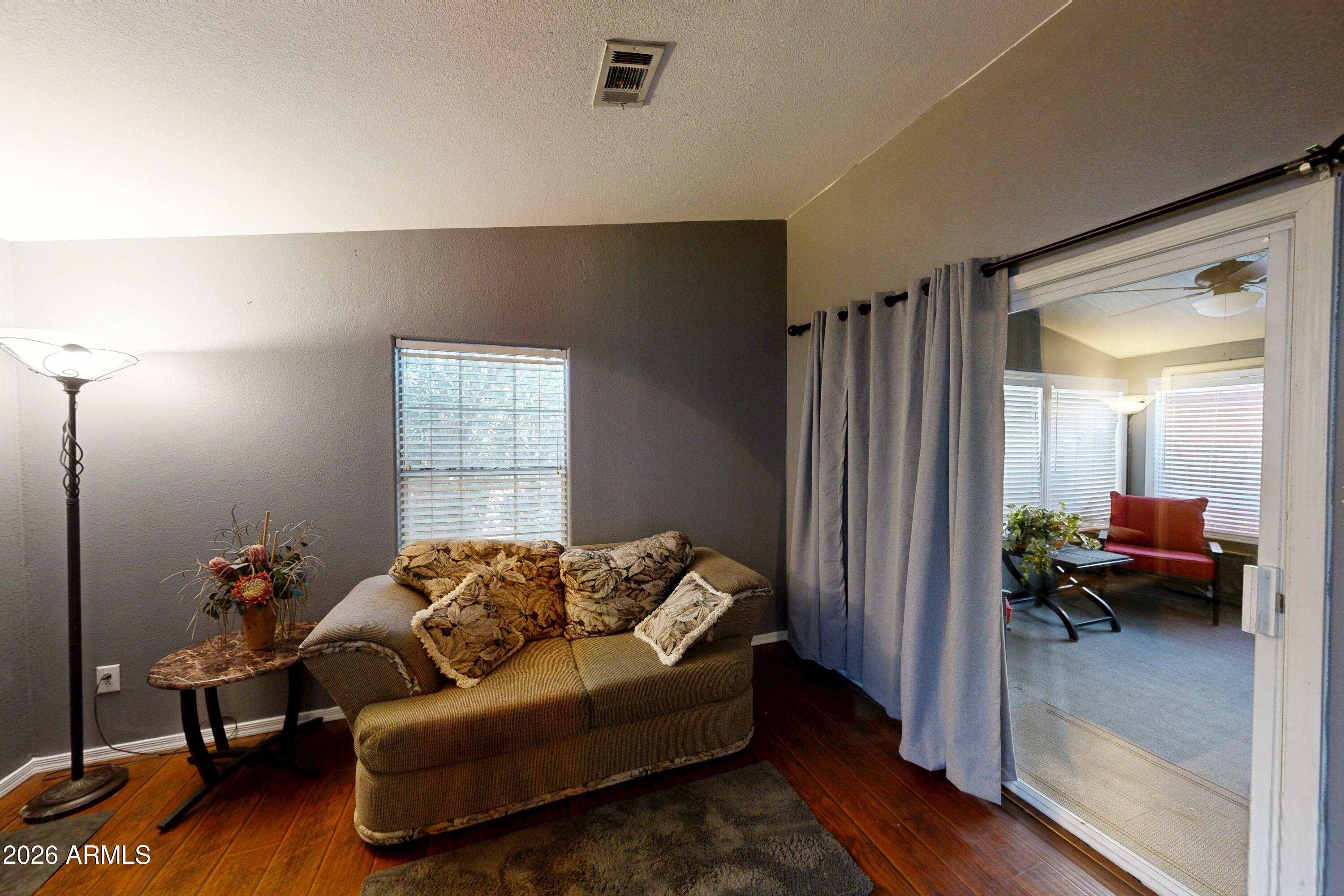SUBDIVION OF E2 SEC 24 T3N R1E - Residential