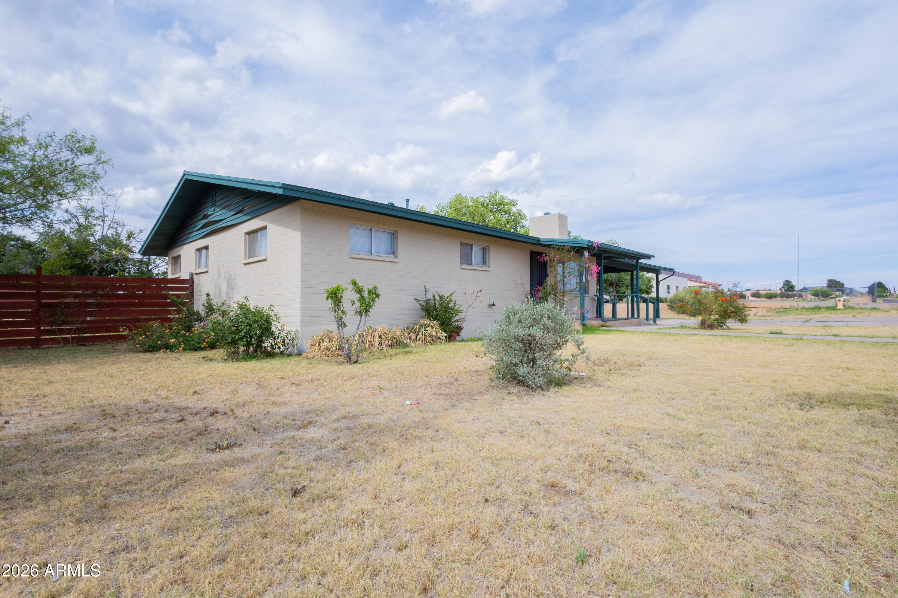 MC CULLAR - Residential