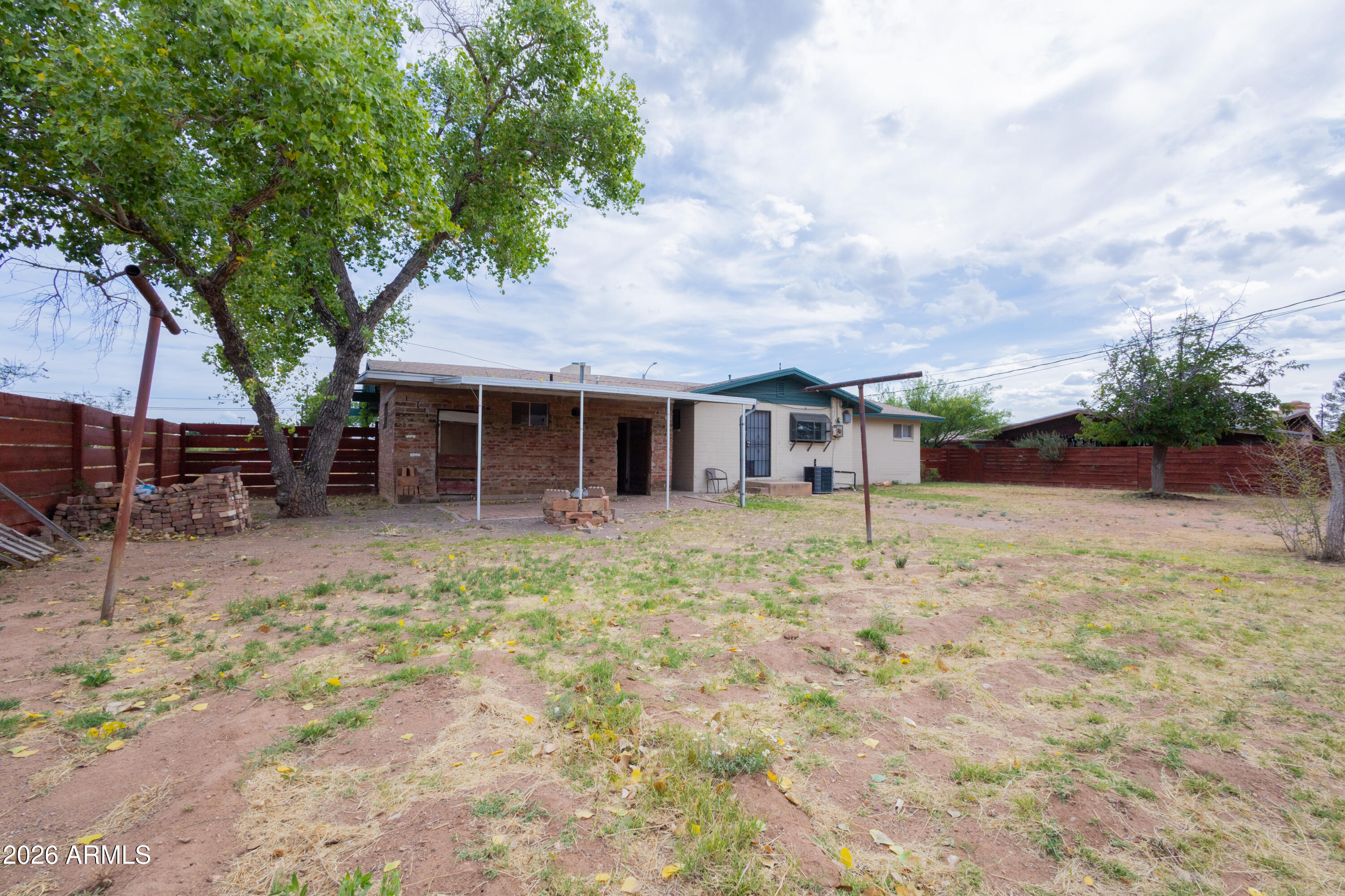 MC CULLAR - Residential