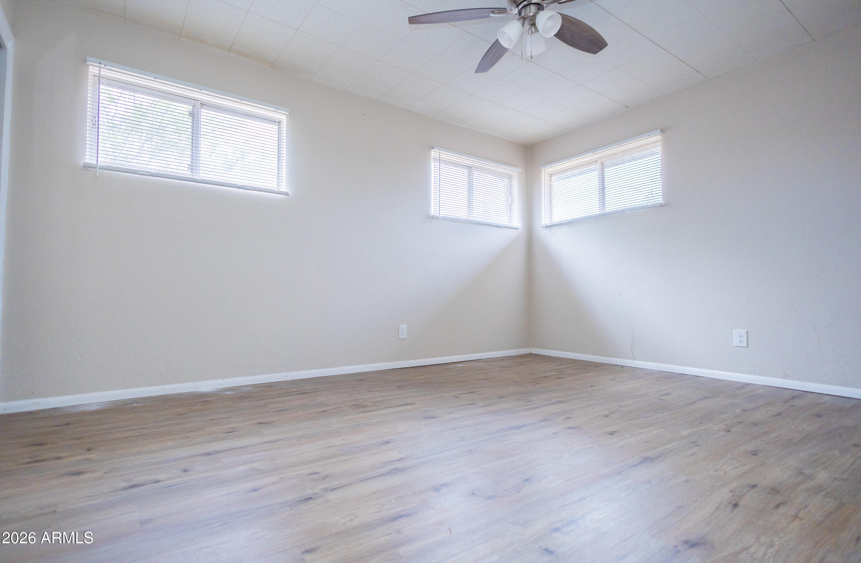 MC CULLAR - Residential