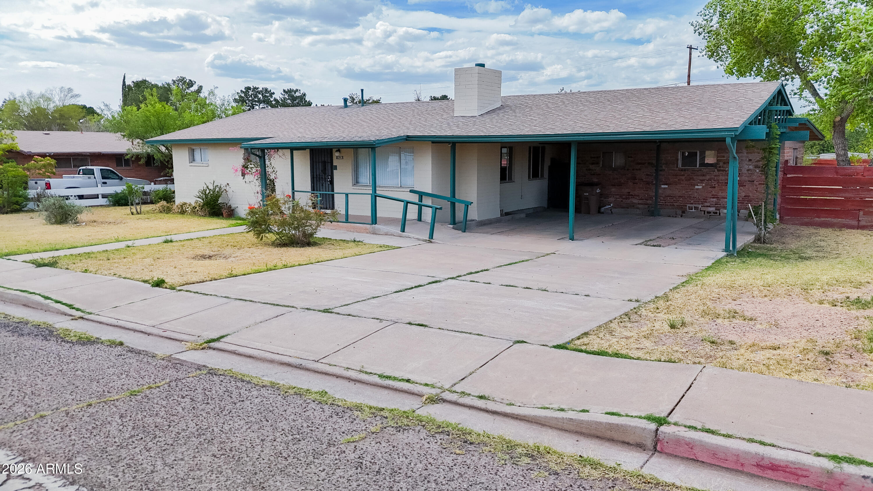 MC CULLAR - Residential