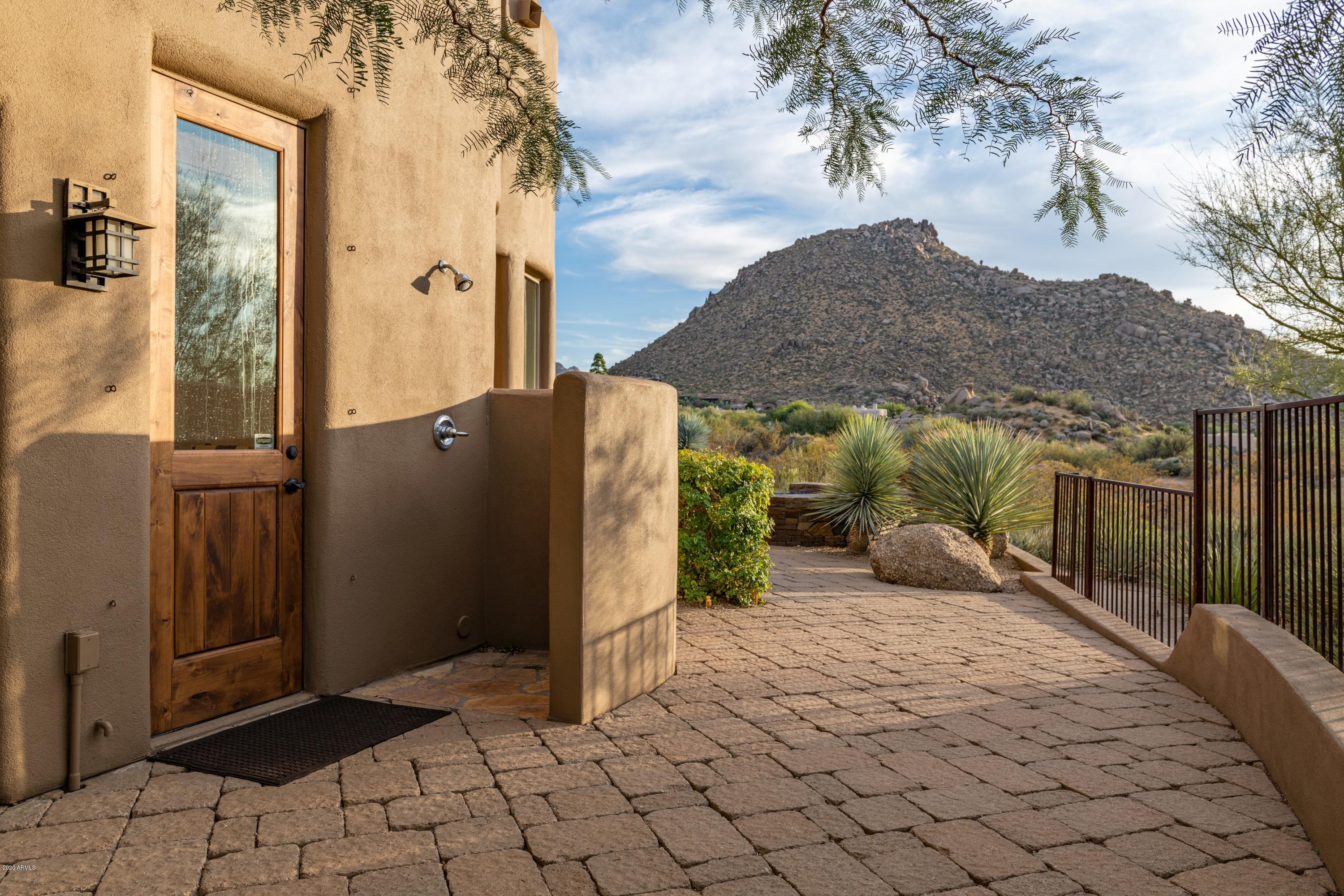 DESERT SUMMIT - Residential