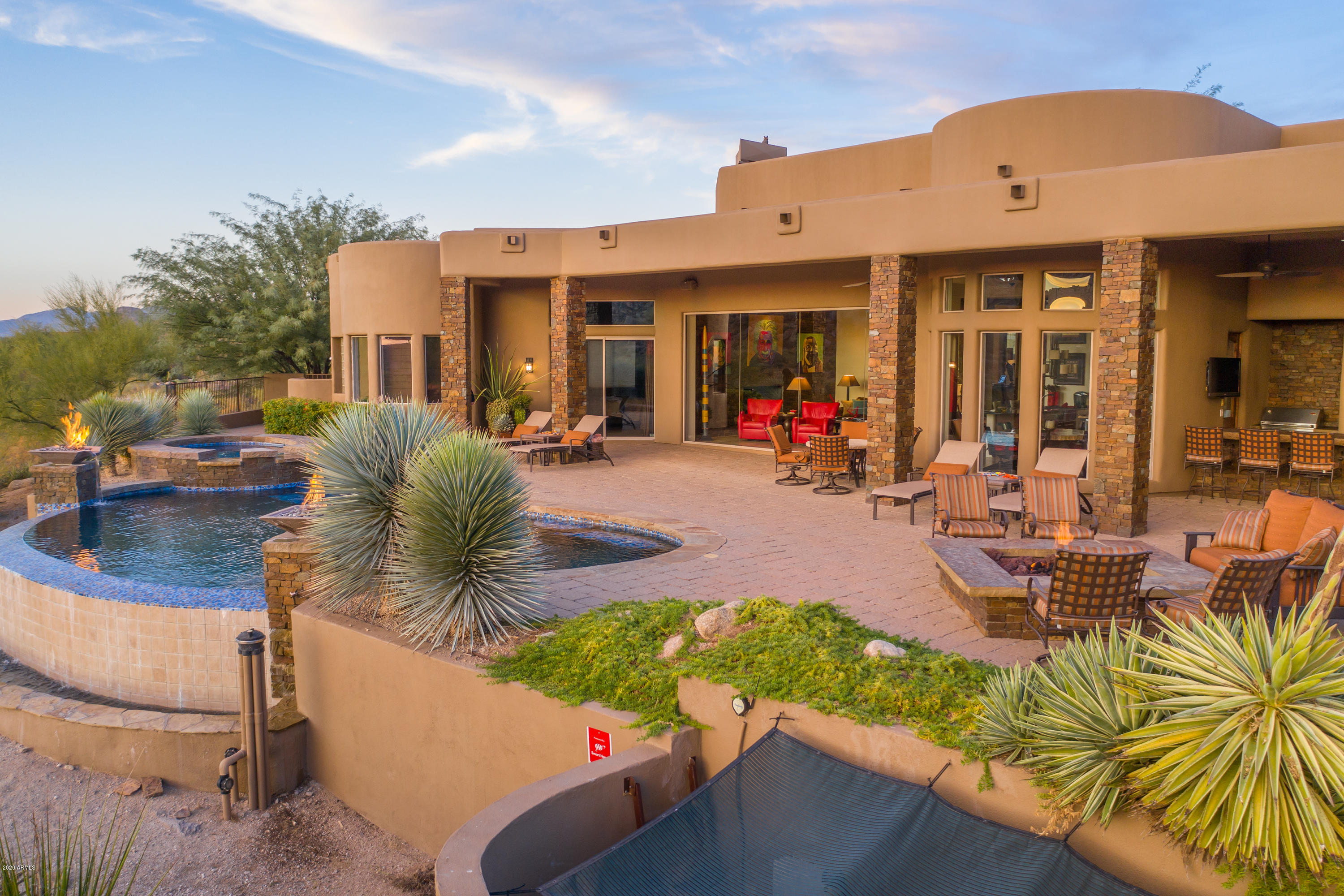 DESERT SUMMIT - Residential
