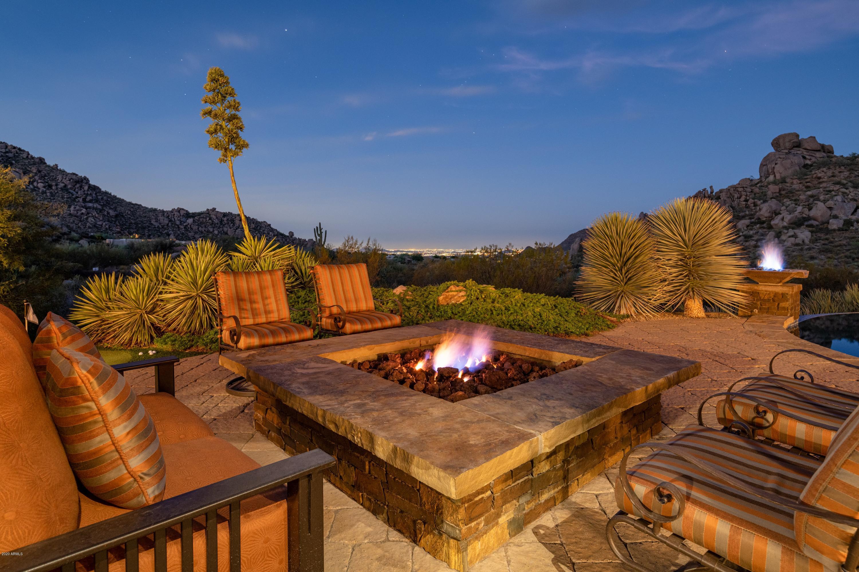 DESERT SUMMIT - Residential