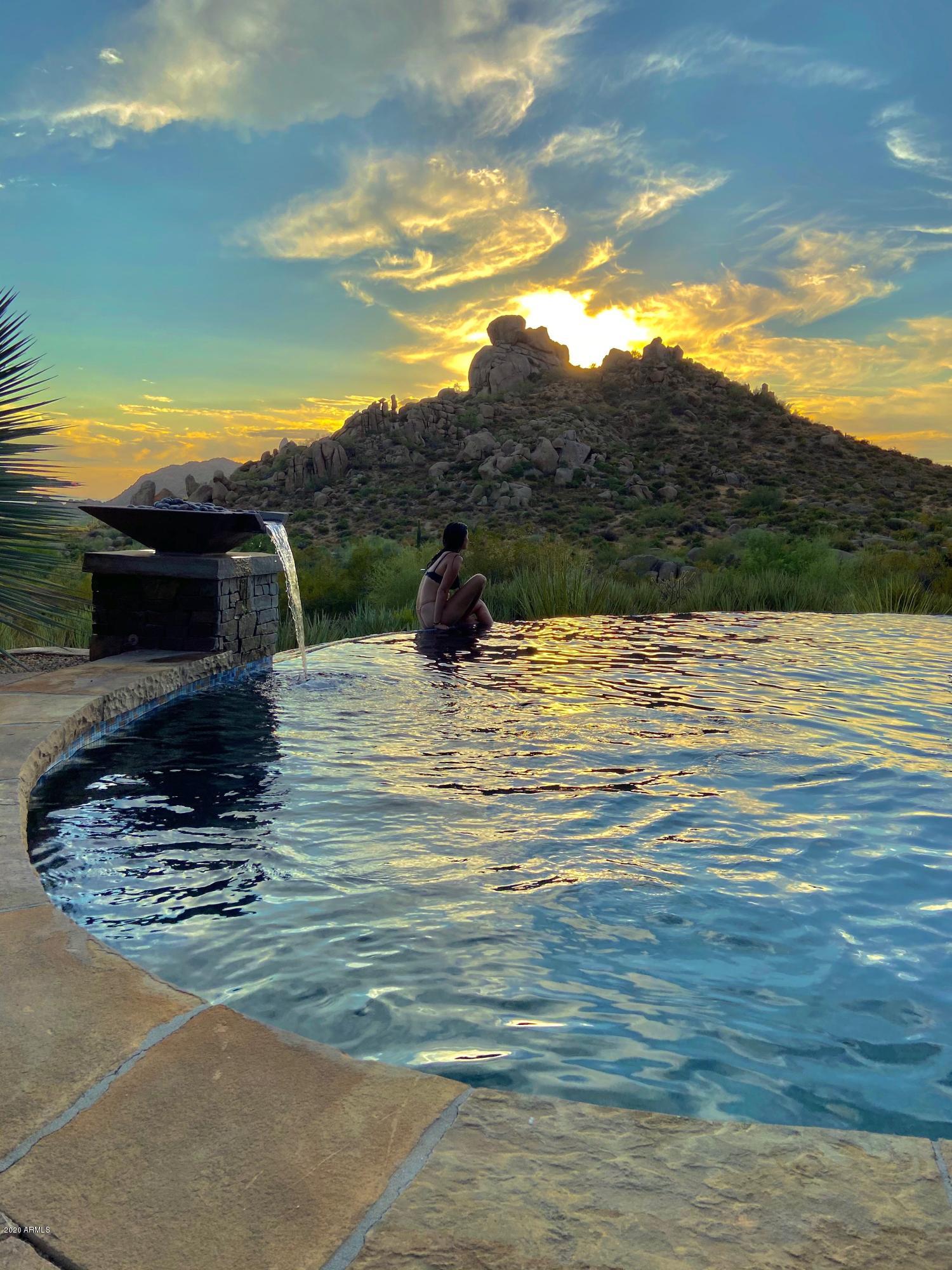 DESERT SUMMIT - Residential