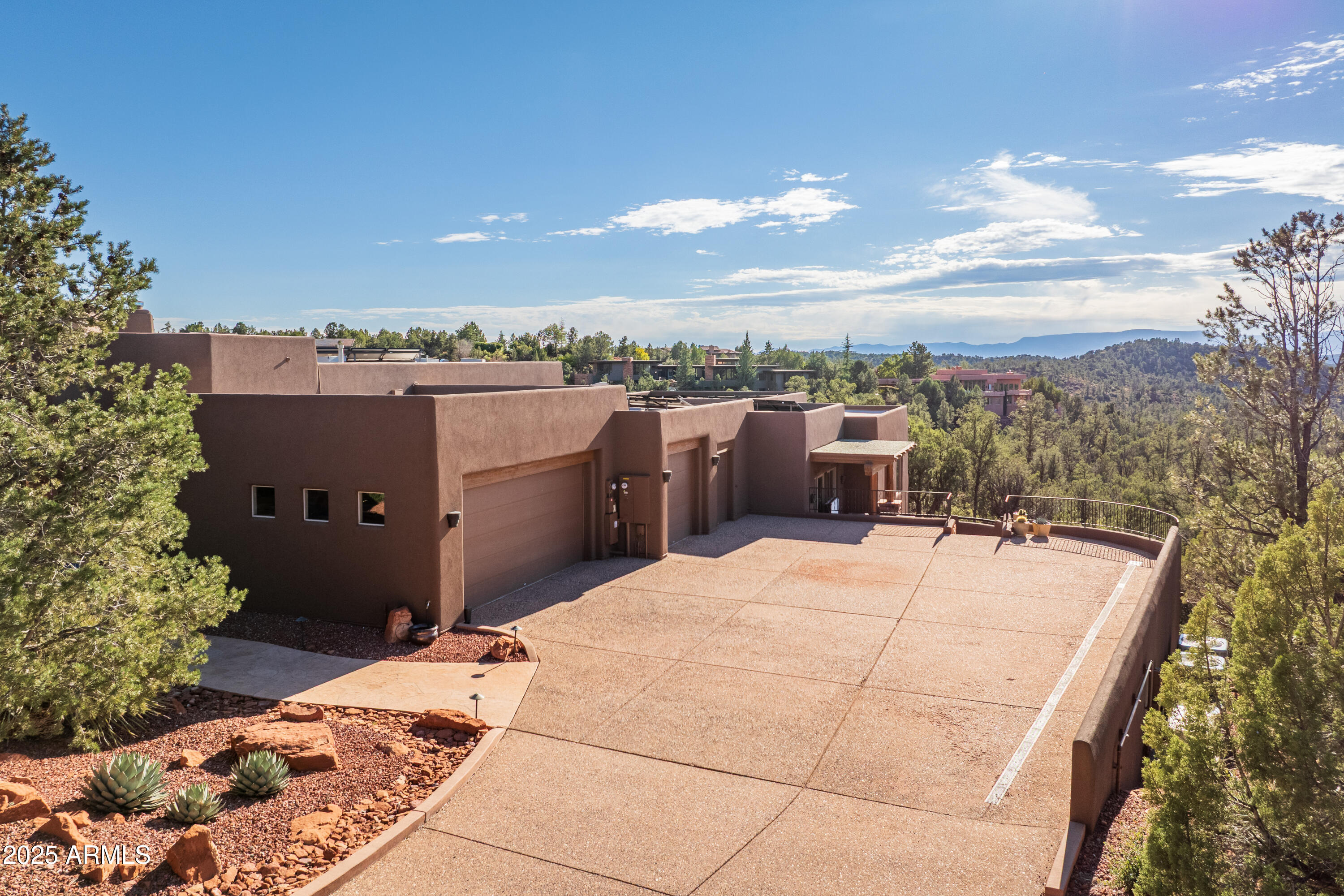 THE ESTATES AT NORTH SLOPES - Residential