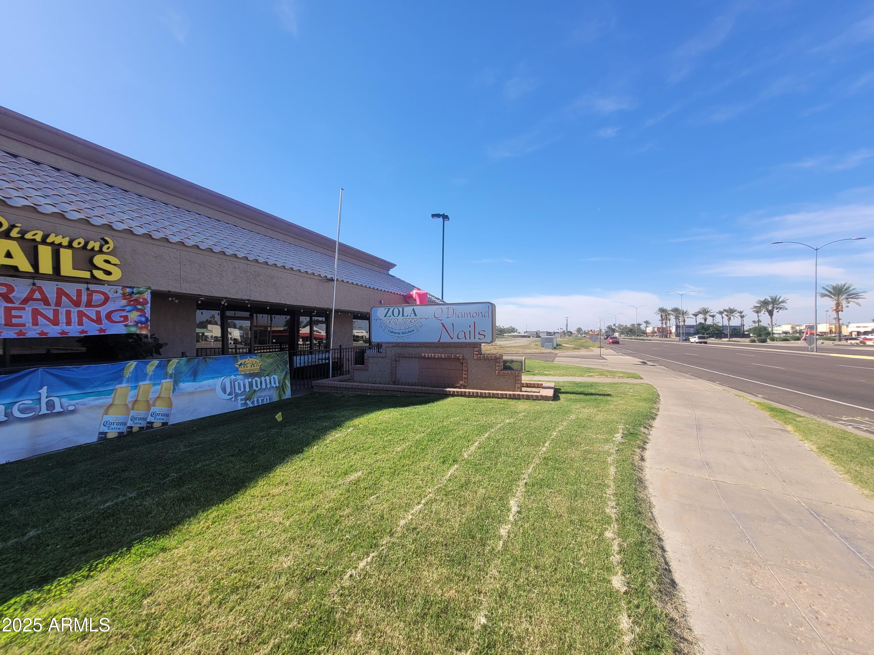 MAIN STREET PLAZA - Commercial Sale