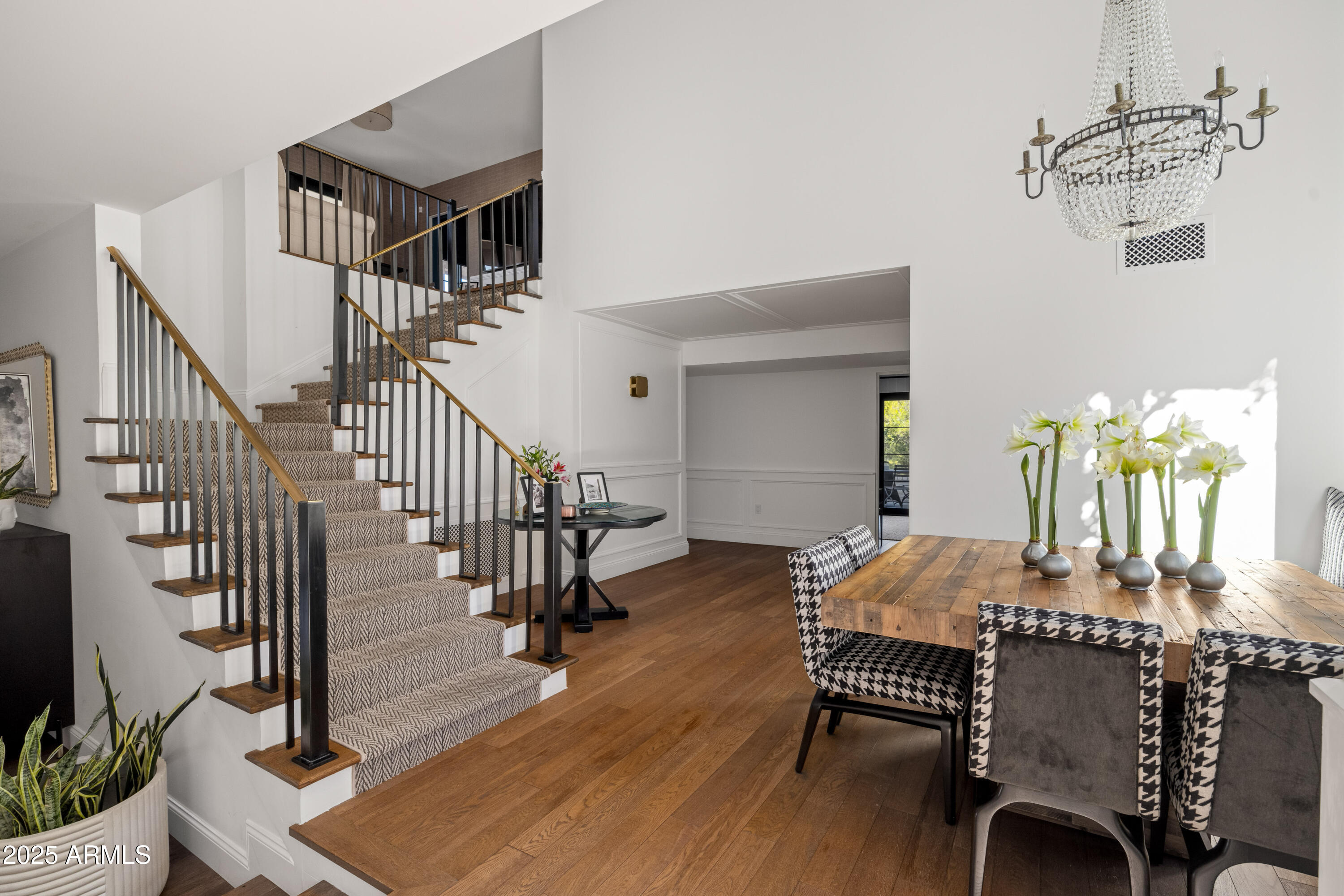 CAMELBACK CANYON - Residential